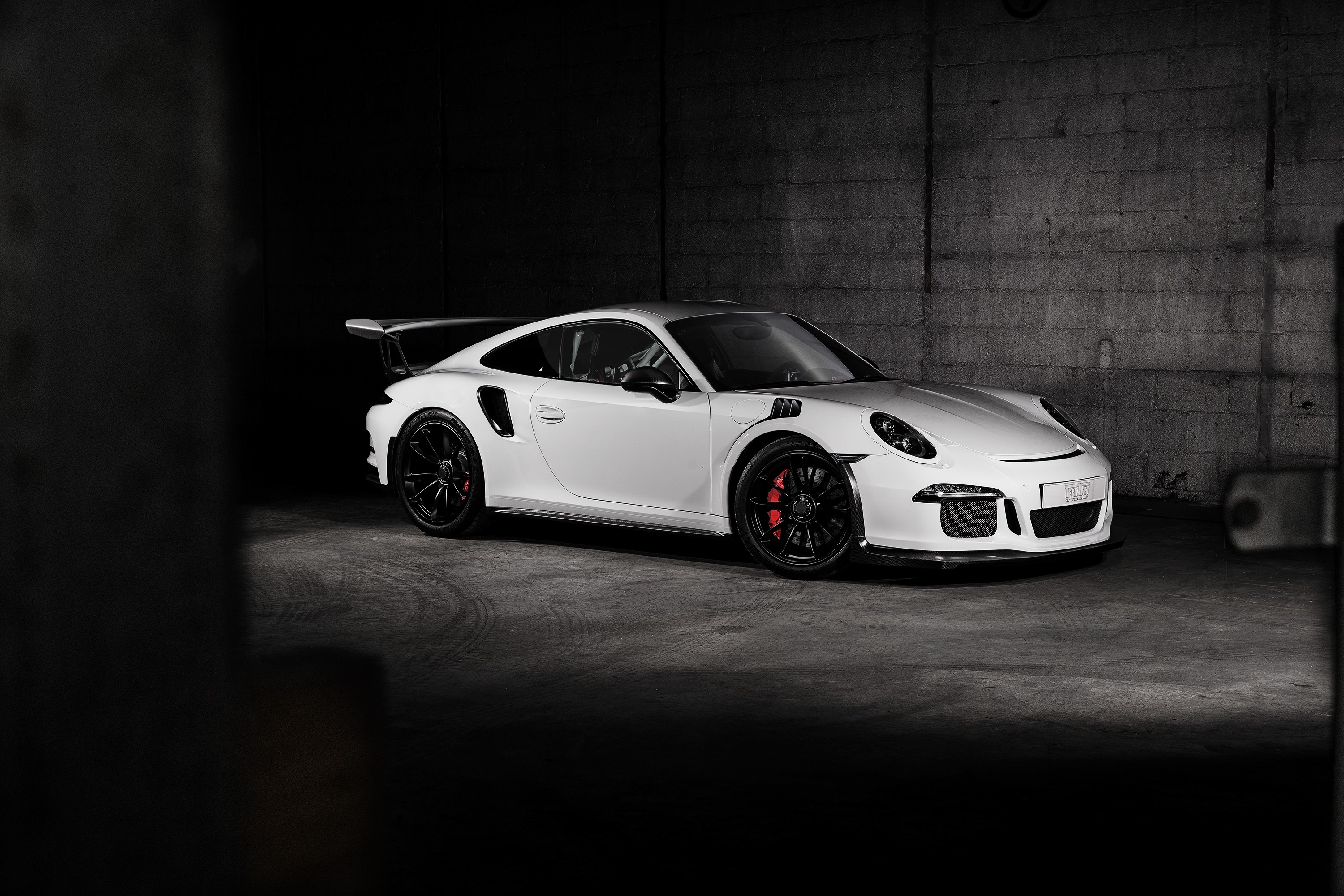 White TechArt 911 GT3 Porsche HD Wallpaper