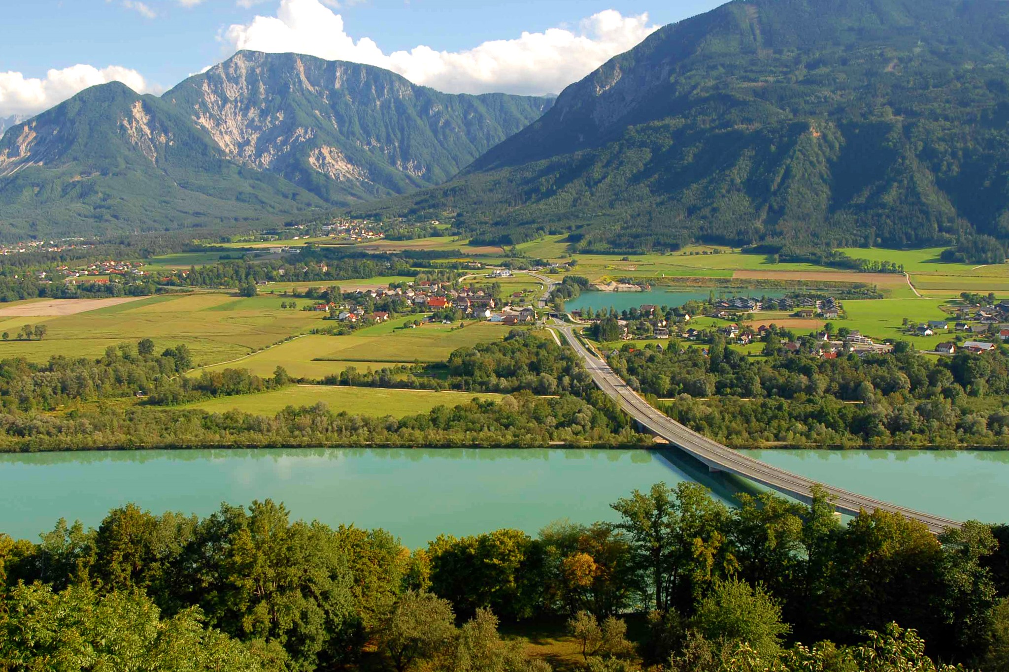 Kottmannsdorf, Carinthia, Austria: Mountains, River, and Bridge HD Wallpaper