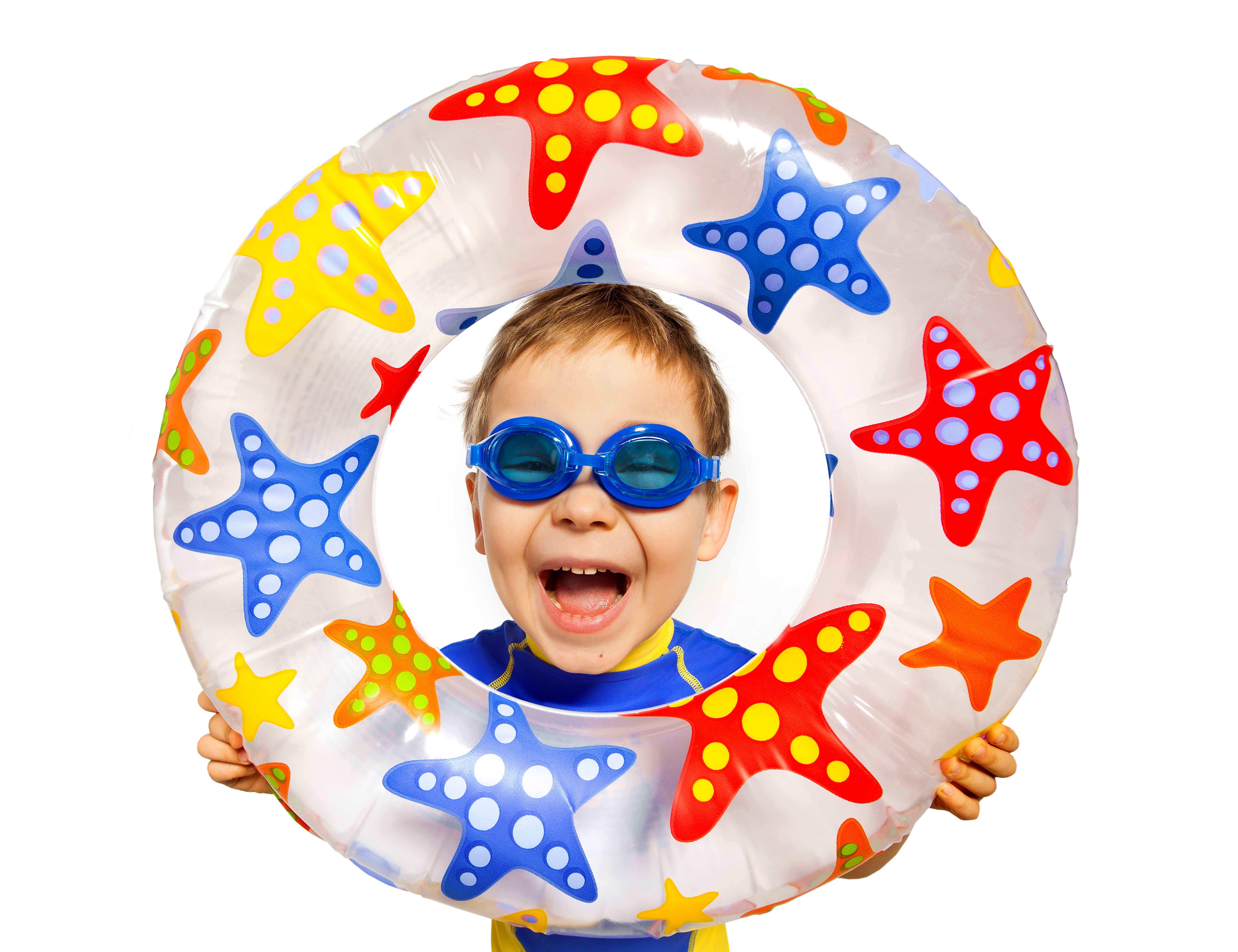 Boy with goggles and swim ring HD Wallpaper
