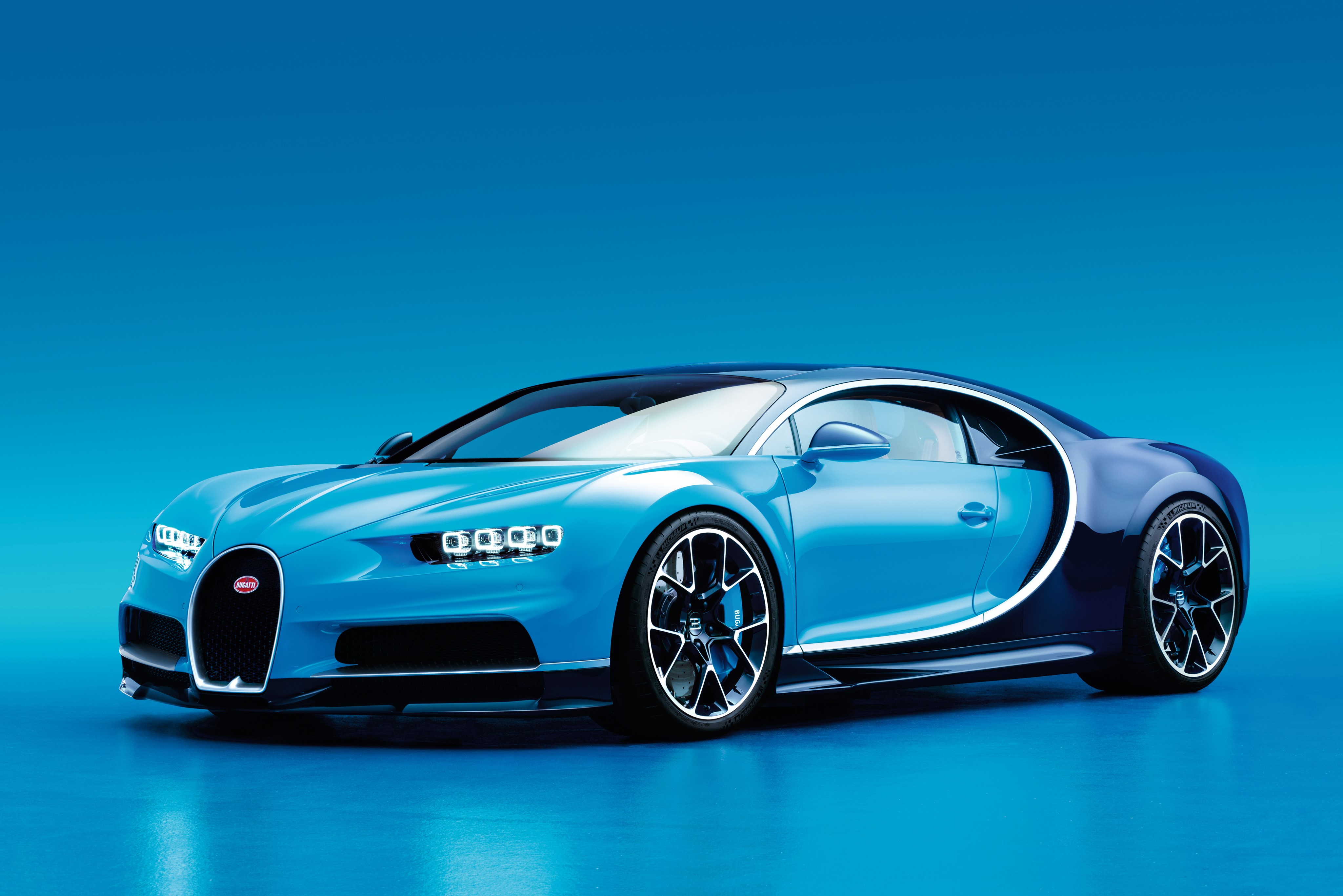 4K Bugatti Chiron HD Wallpaper
