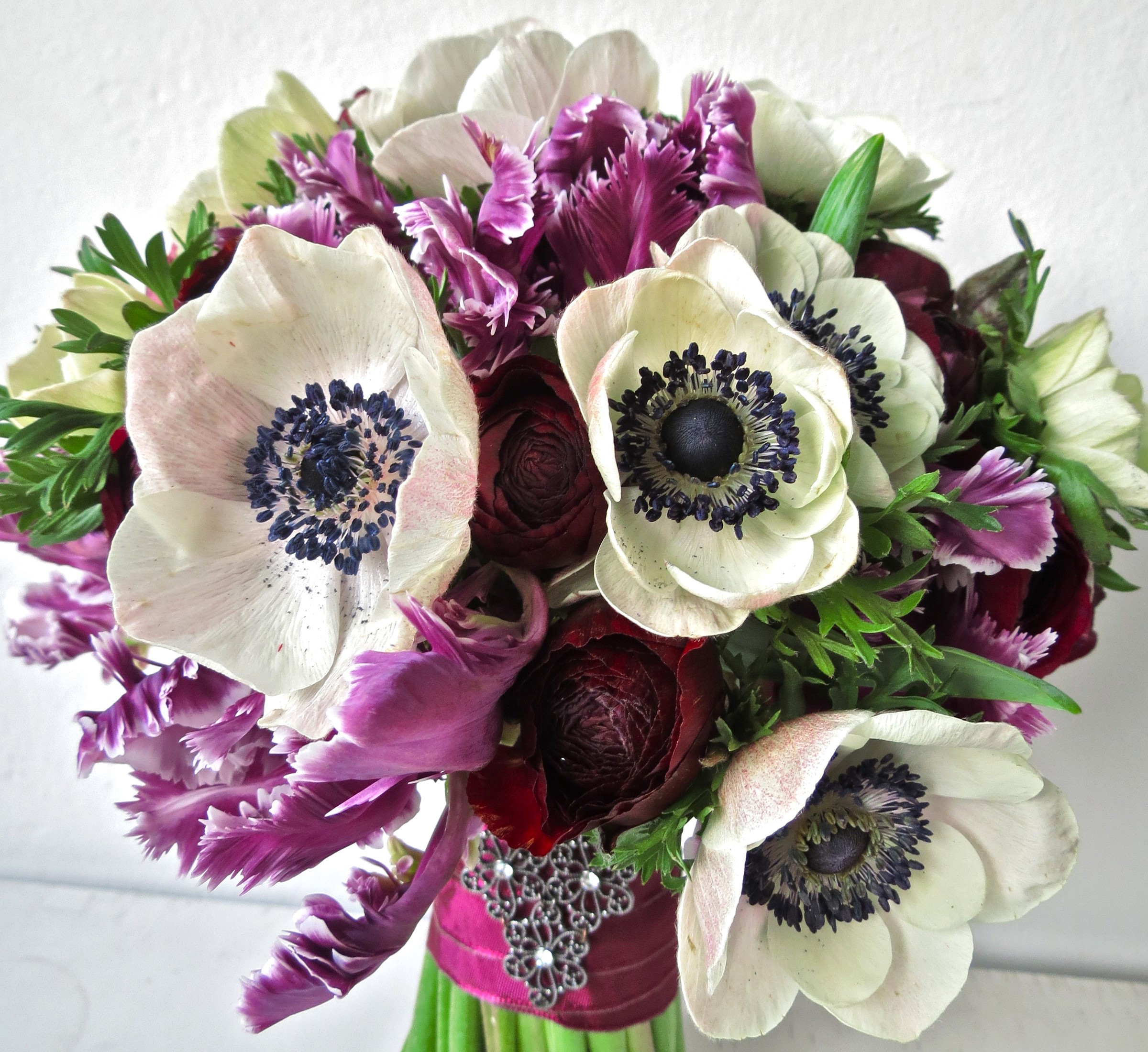 White Anemone and Burgundy Ranunculus Bouquet HD Wallpaper
