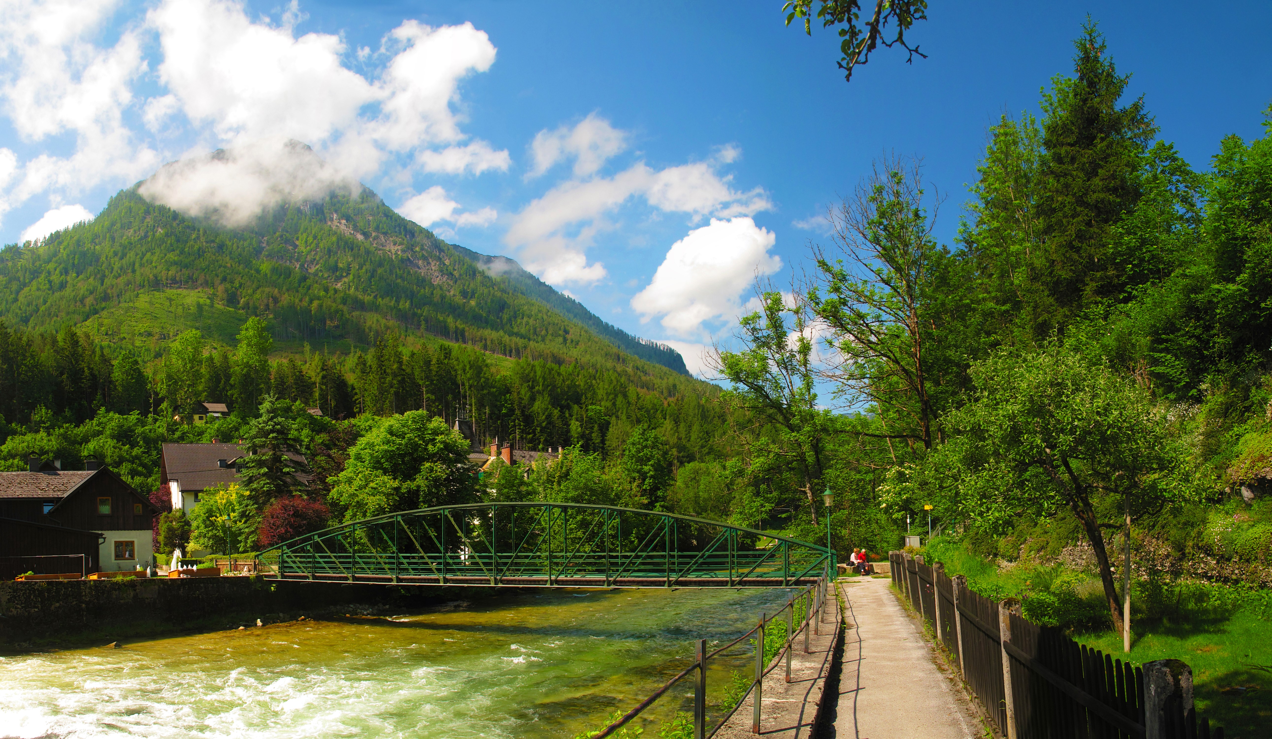 River and bridge in Bad Aussee, Austria HD Wallpaper
