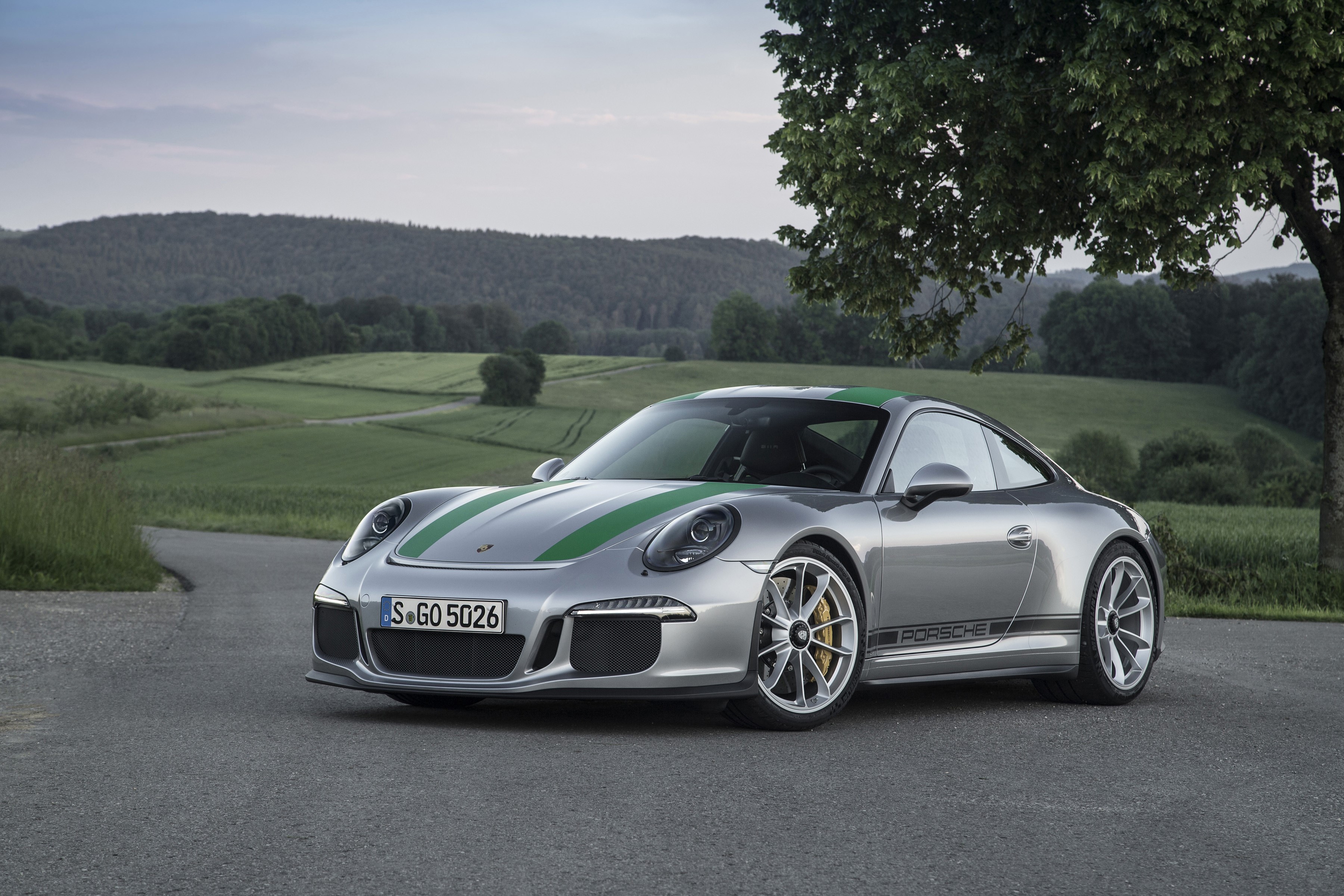 Porsche 911 R Silver Metallic Car HD Wallpaper