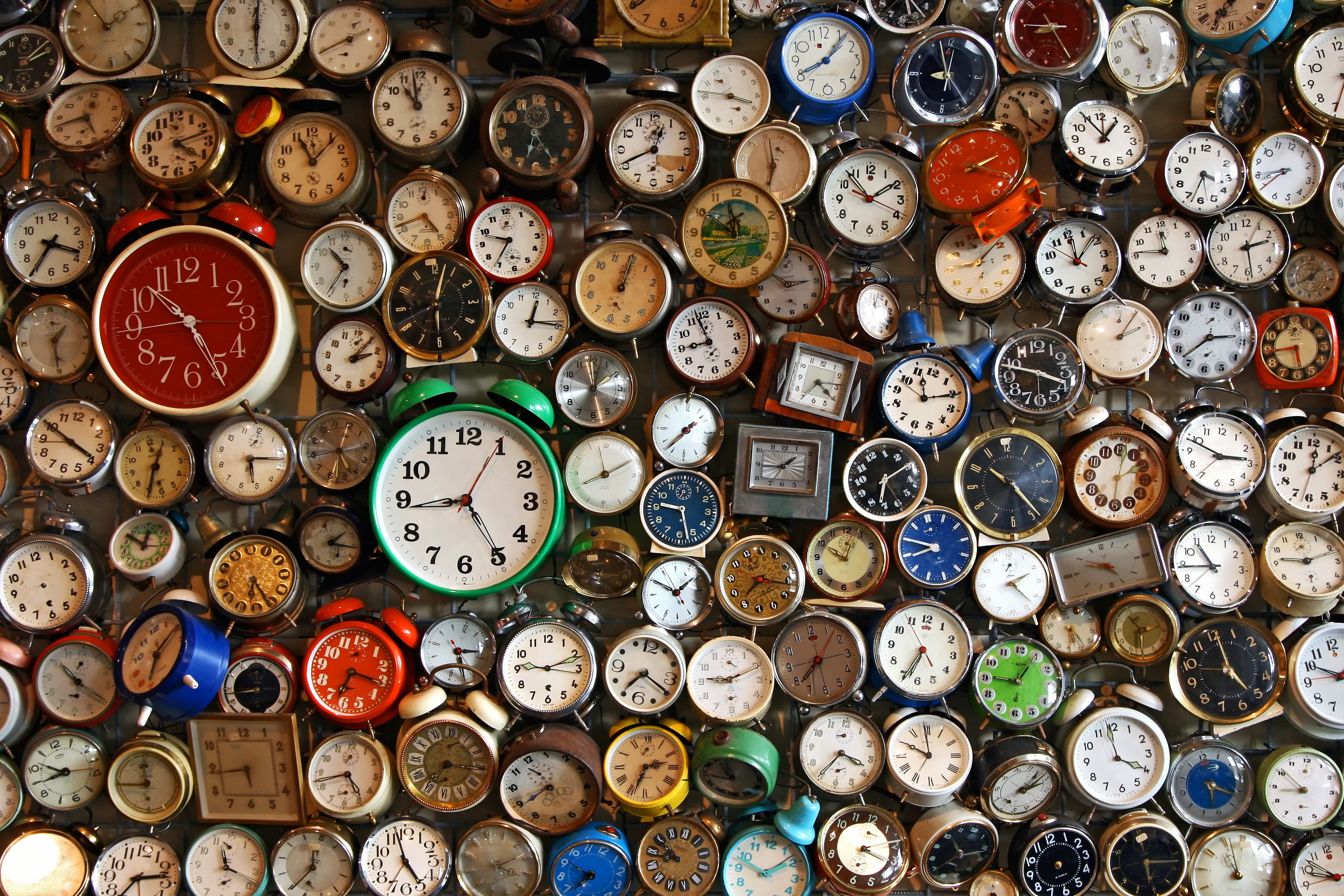 Many alarm clocks and clocks texture HD Wallpaper