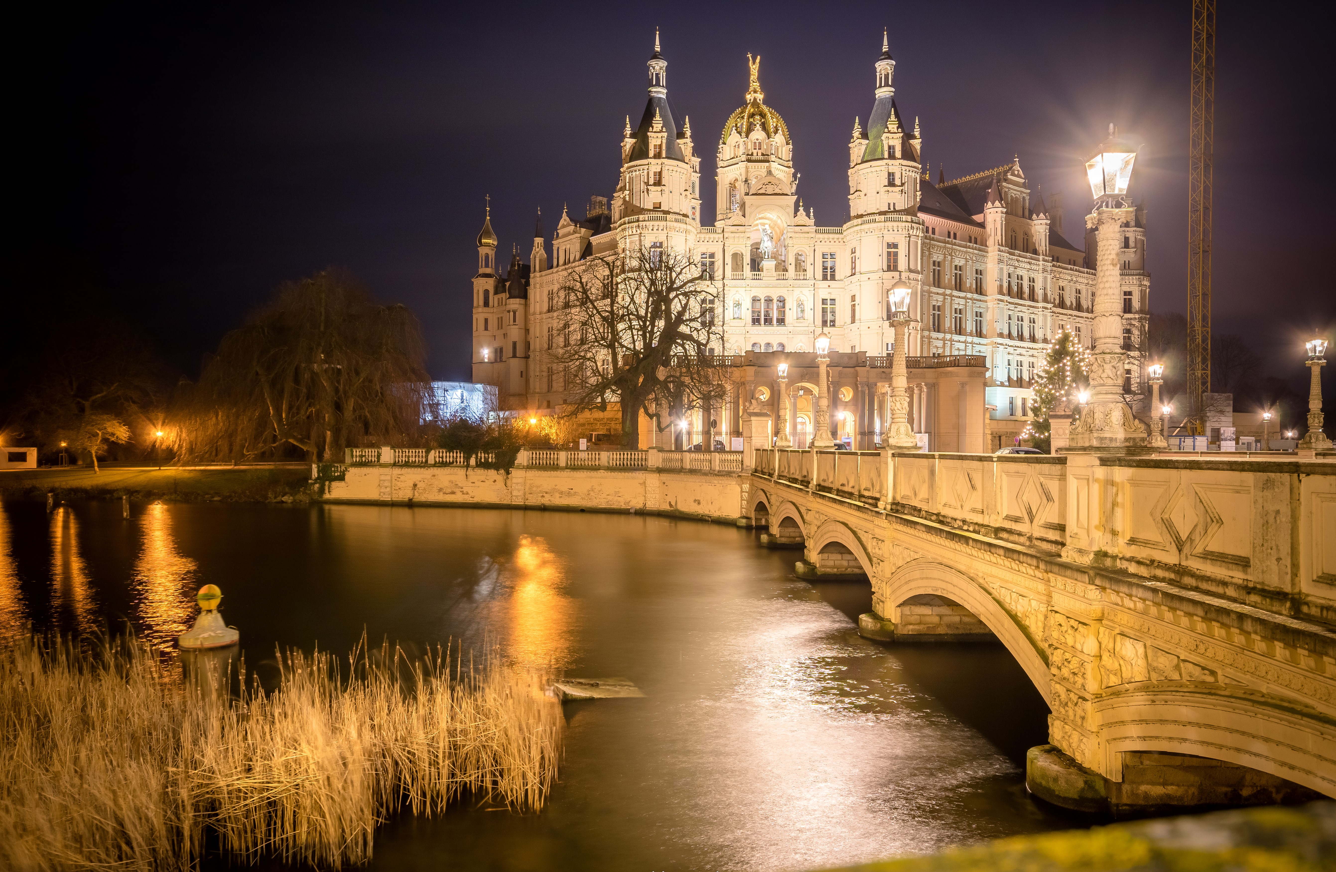 Schwerin Castle at Night with Bridge and River HD Wallpaper