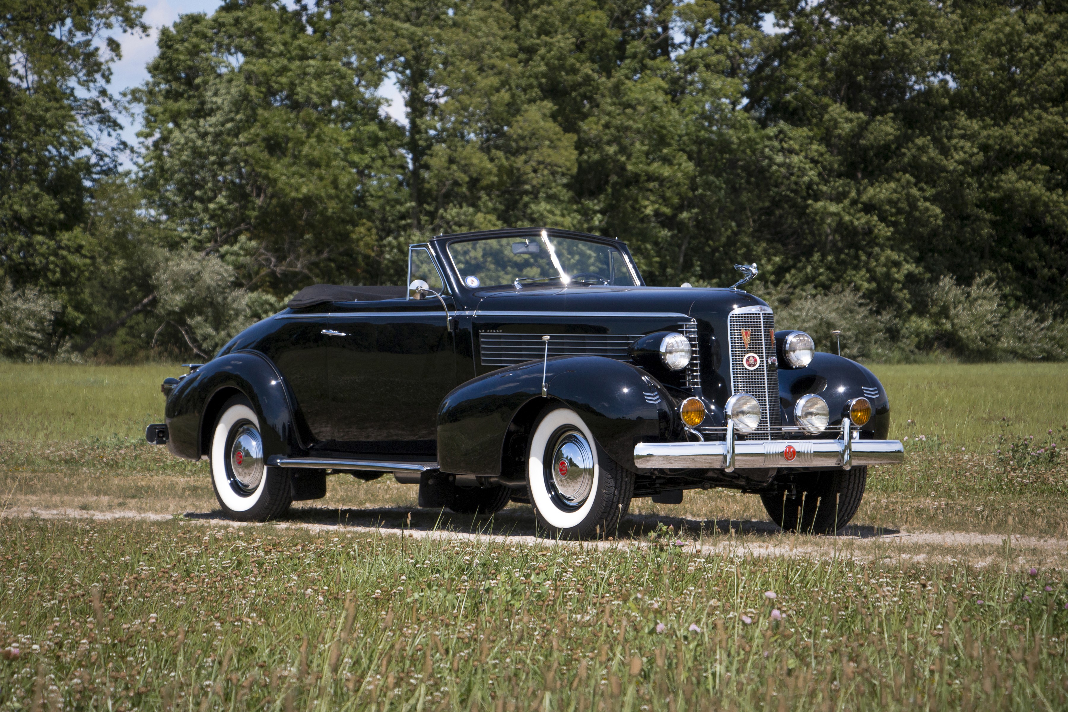 1937 LaSalle Convertible Coupe HD Wallpaper