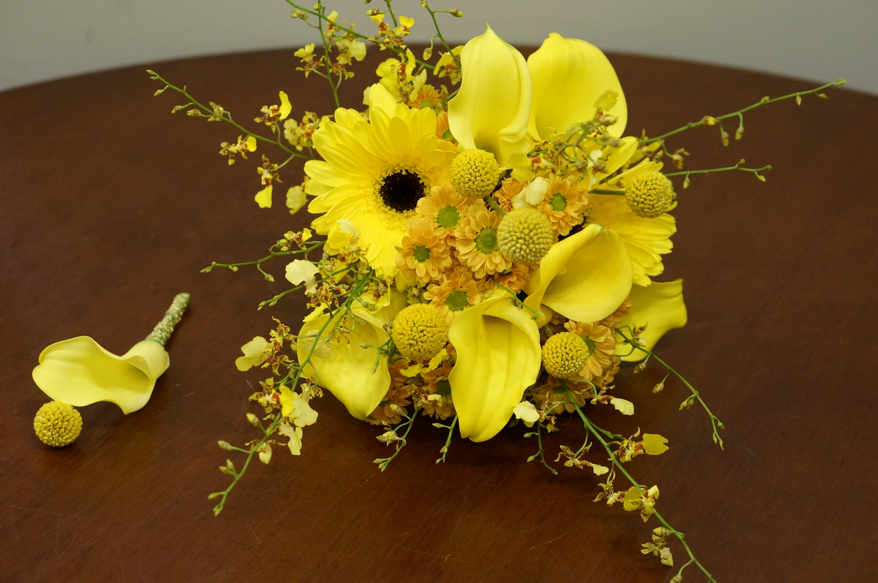Yellow Callas, Gerberas, and Chrysanthemums Bouquet HD Wallpaper