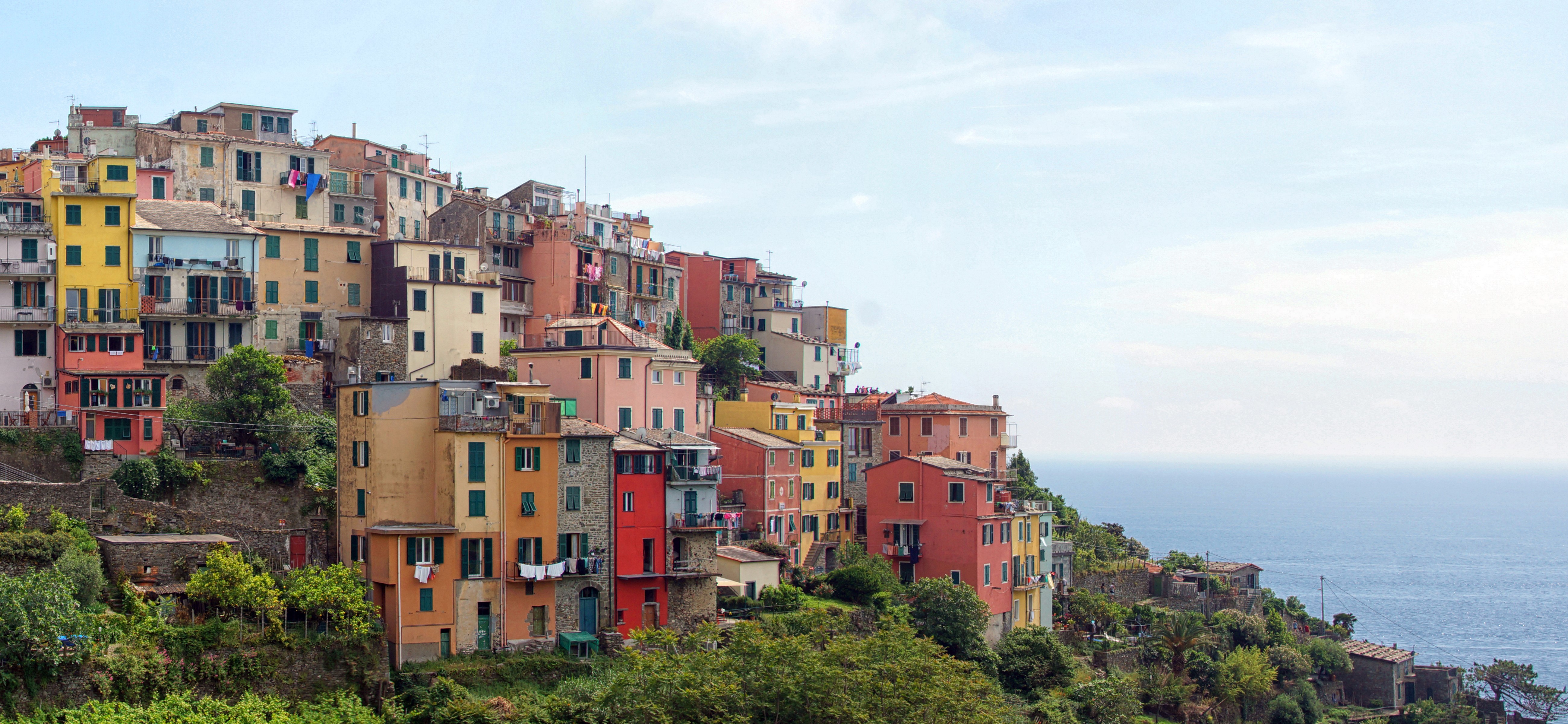 Colorful Houses on a Hillside in Corniglia, Italy HD Wallpaper