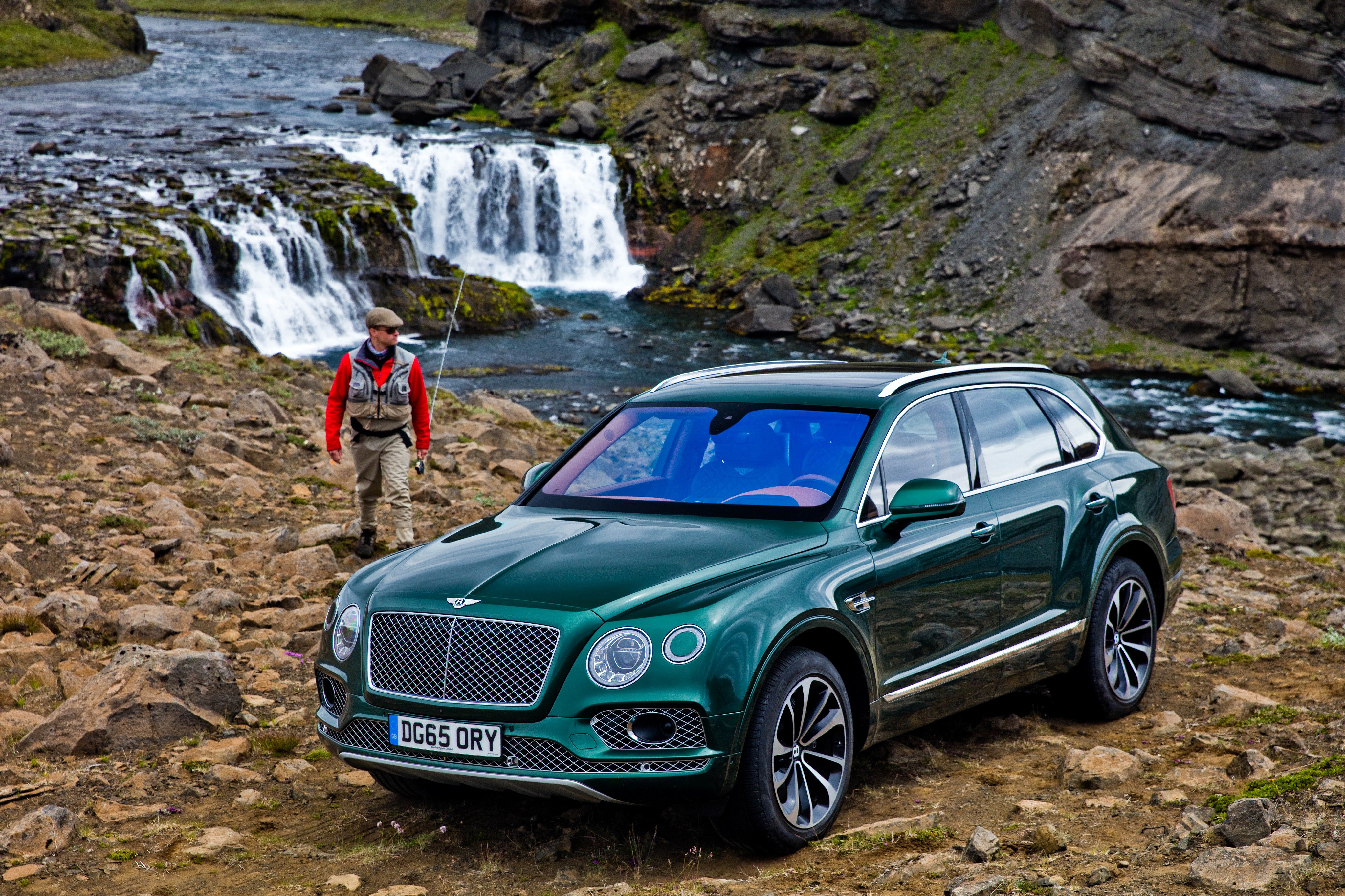 2016 Bentley Bentayga Fly Fishing by Mulliner HD Wallpaper