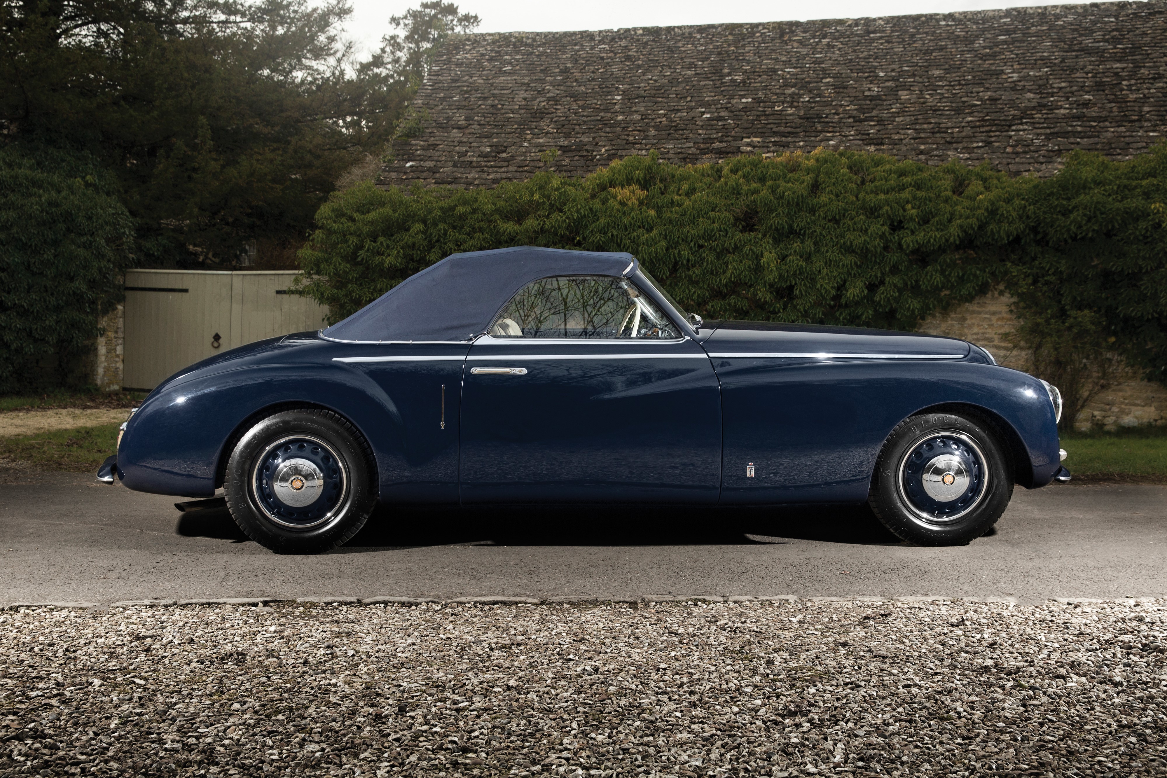 1947 Bristol 400 Cabriolet by Pininfarina HD Wallpaper