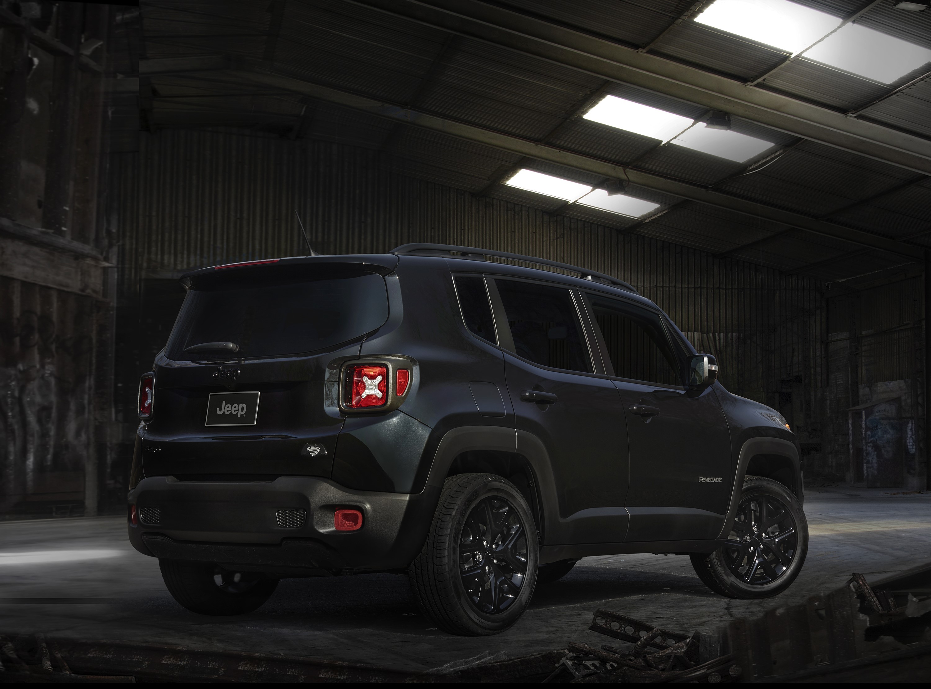 2016 Jeep Renegade Dawn of Justice Special Edition, Back View HD Wallpaper