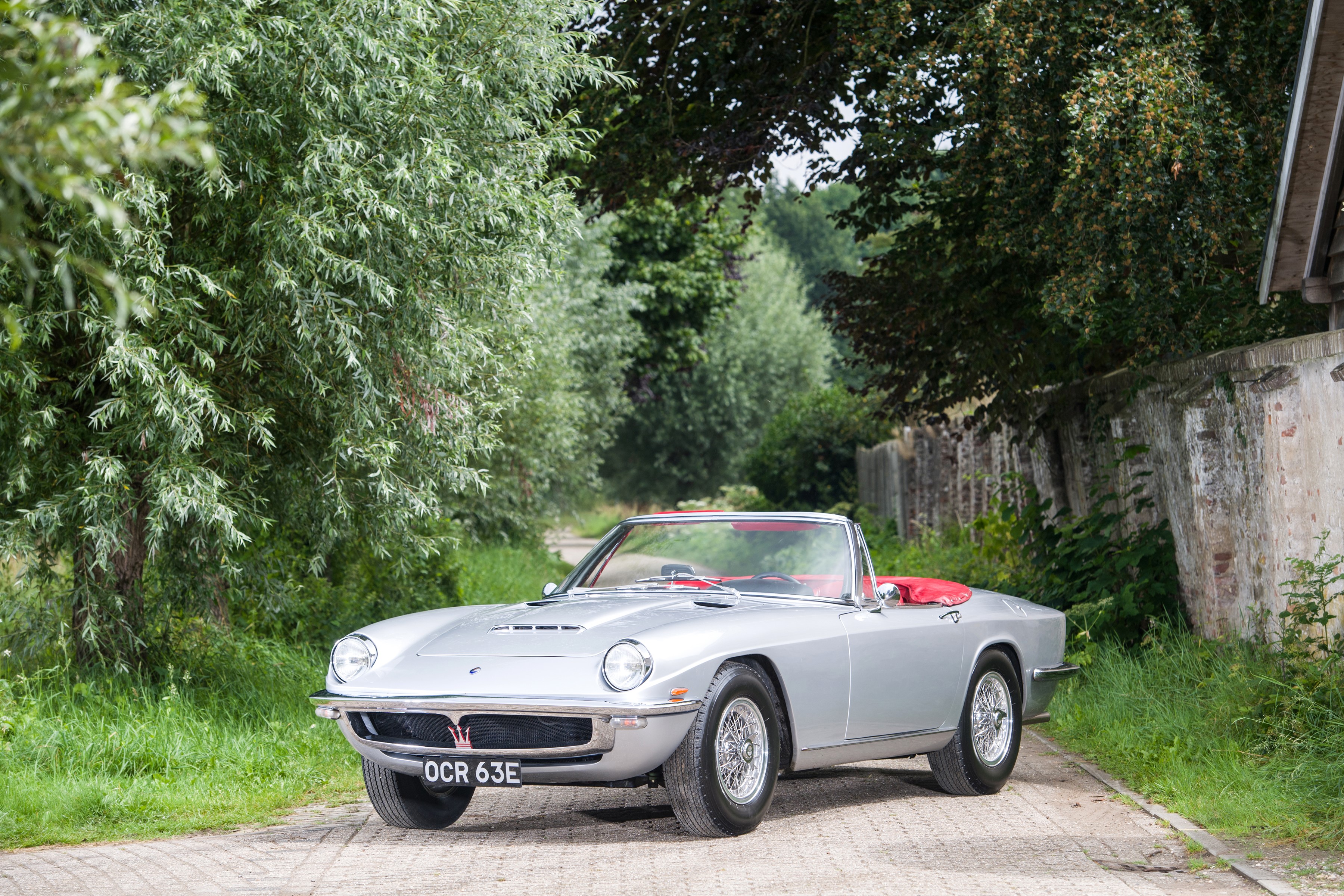 Silver Maserati Mistral Spyder Convertible HD Wallpaper