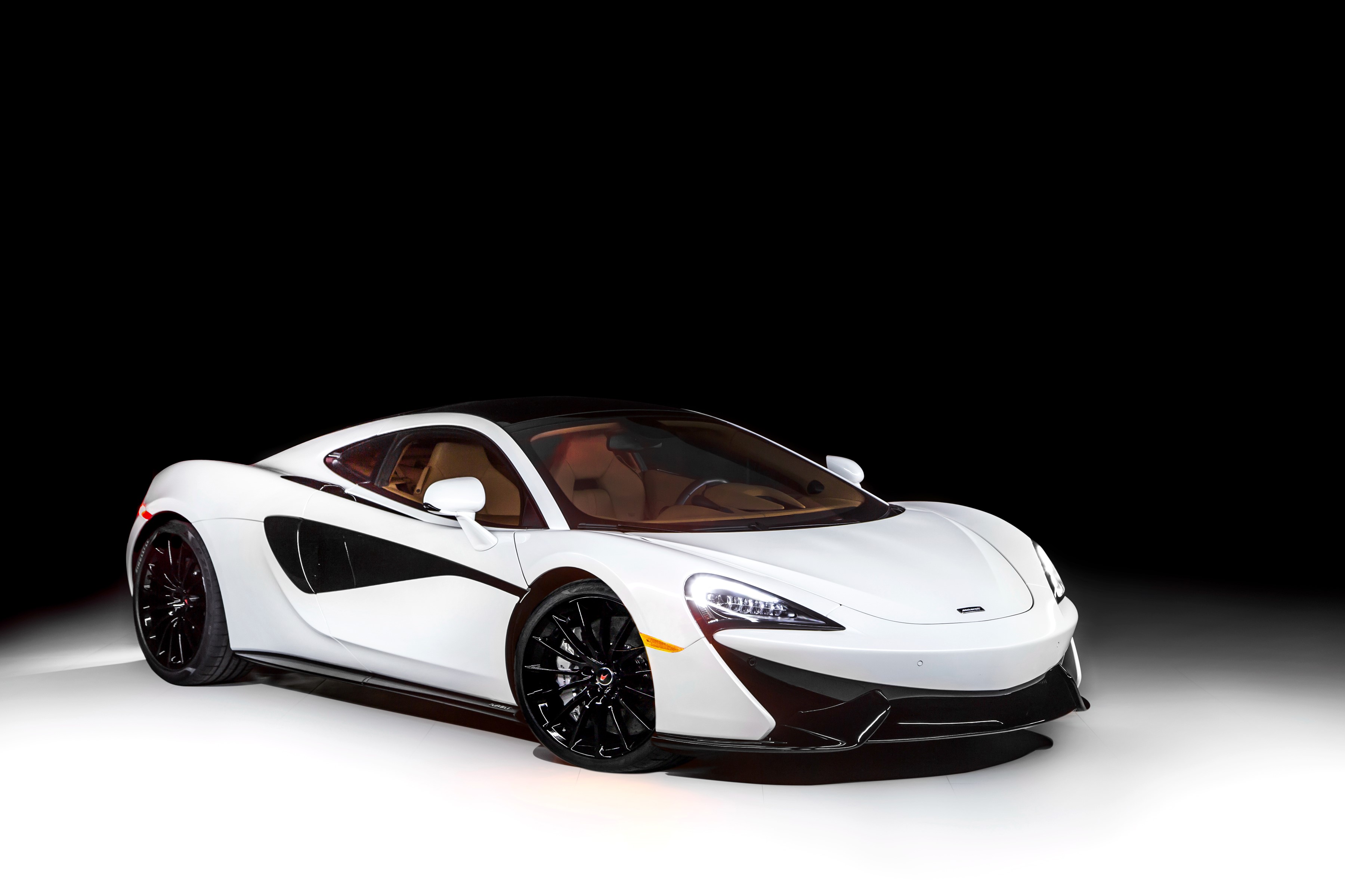 White McLaren 570GT Concept car HD Wallpaper