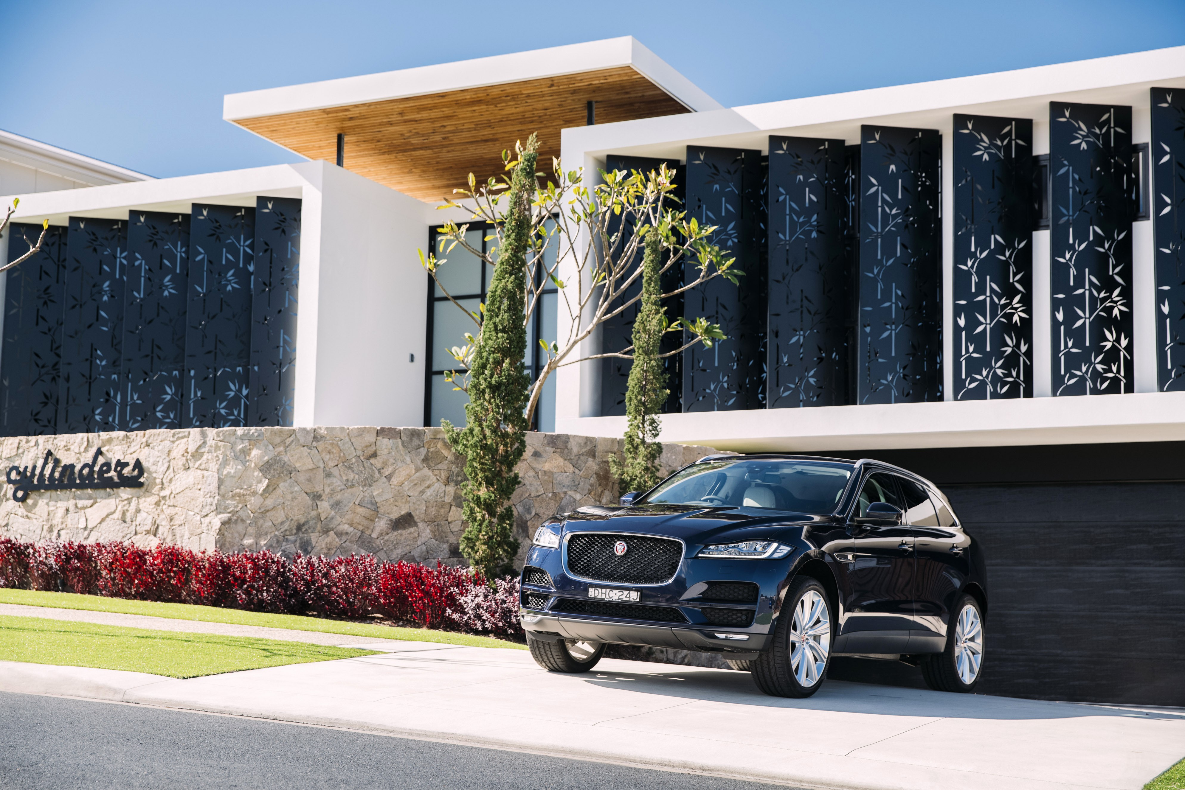 Blue 2016 Jaguar F-Pace 30d AWD Portfolio HD Wallpaper