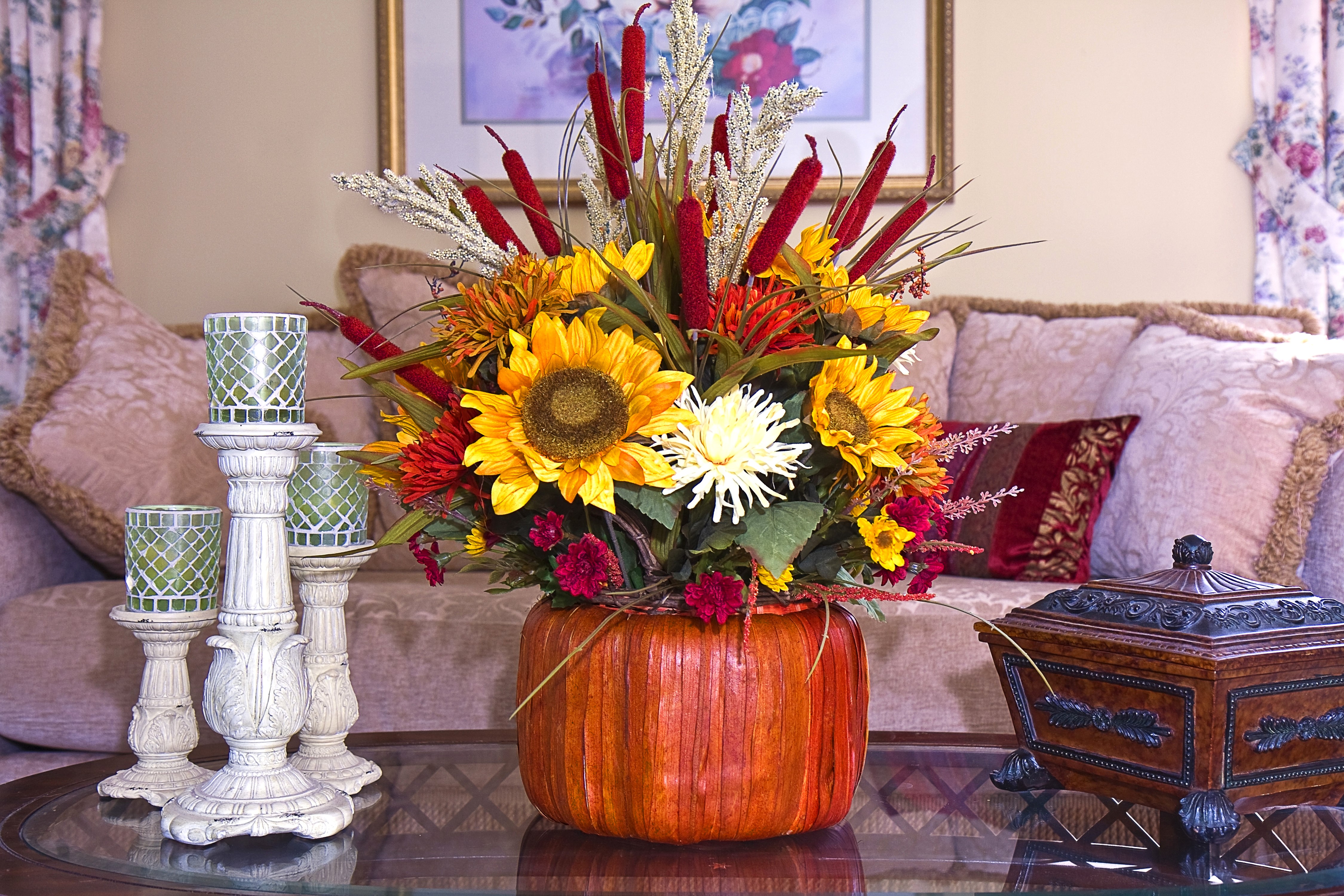 Autumn floral arrangement in a pumpkin vase with candles HD Wallpaper