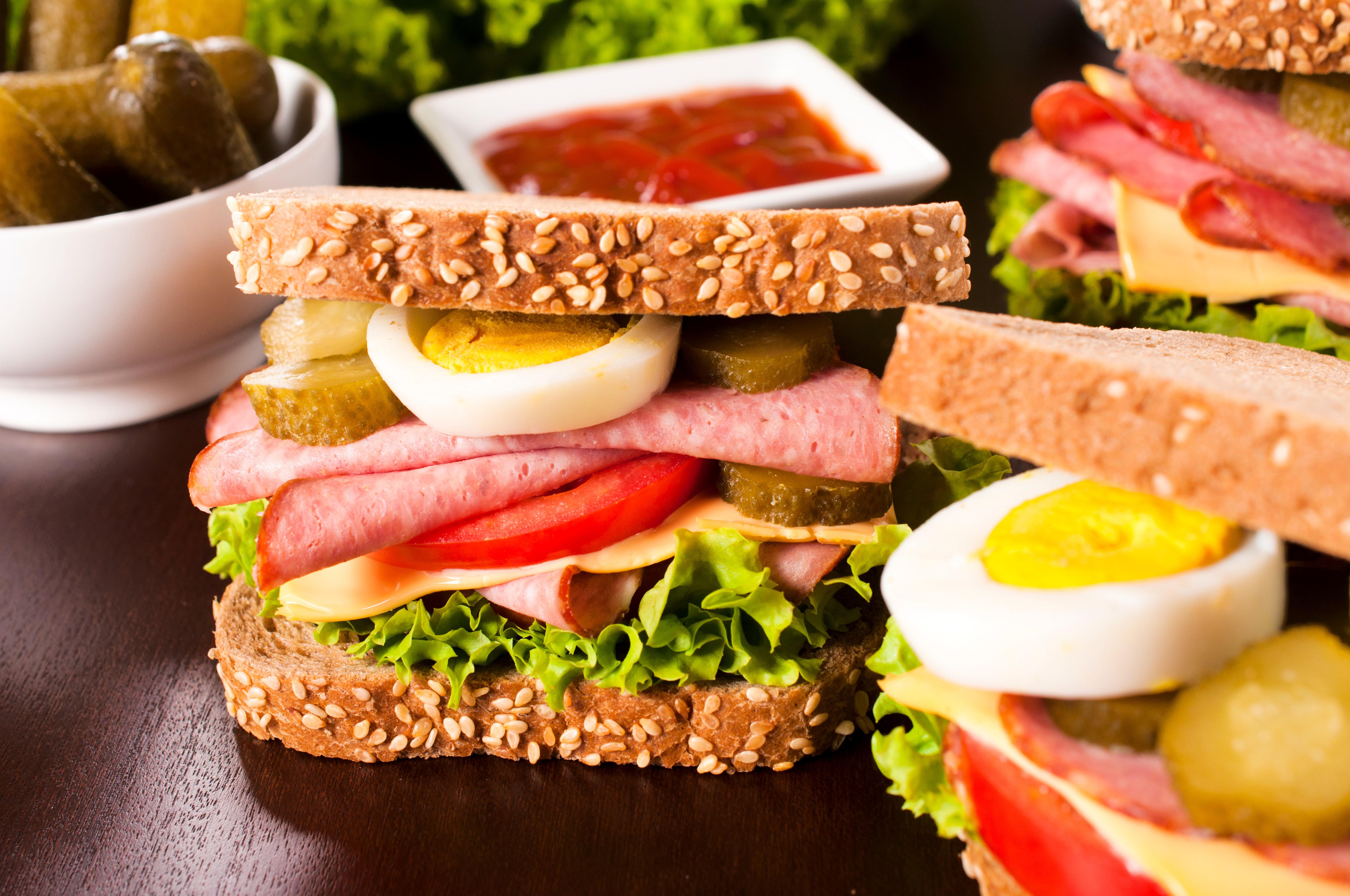 Sandwich with ham, cheese, egg, and pickles HD Wallpaper