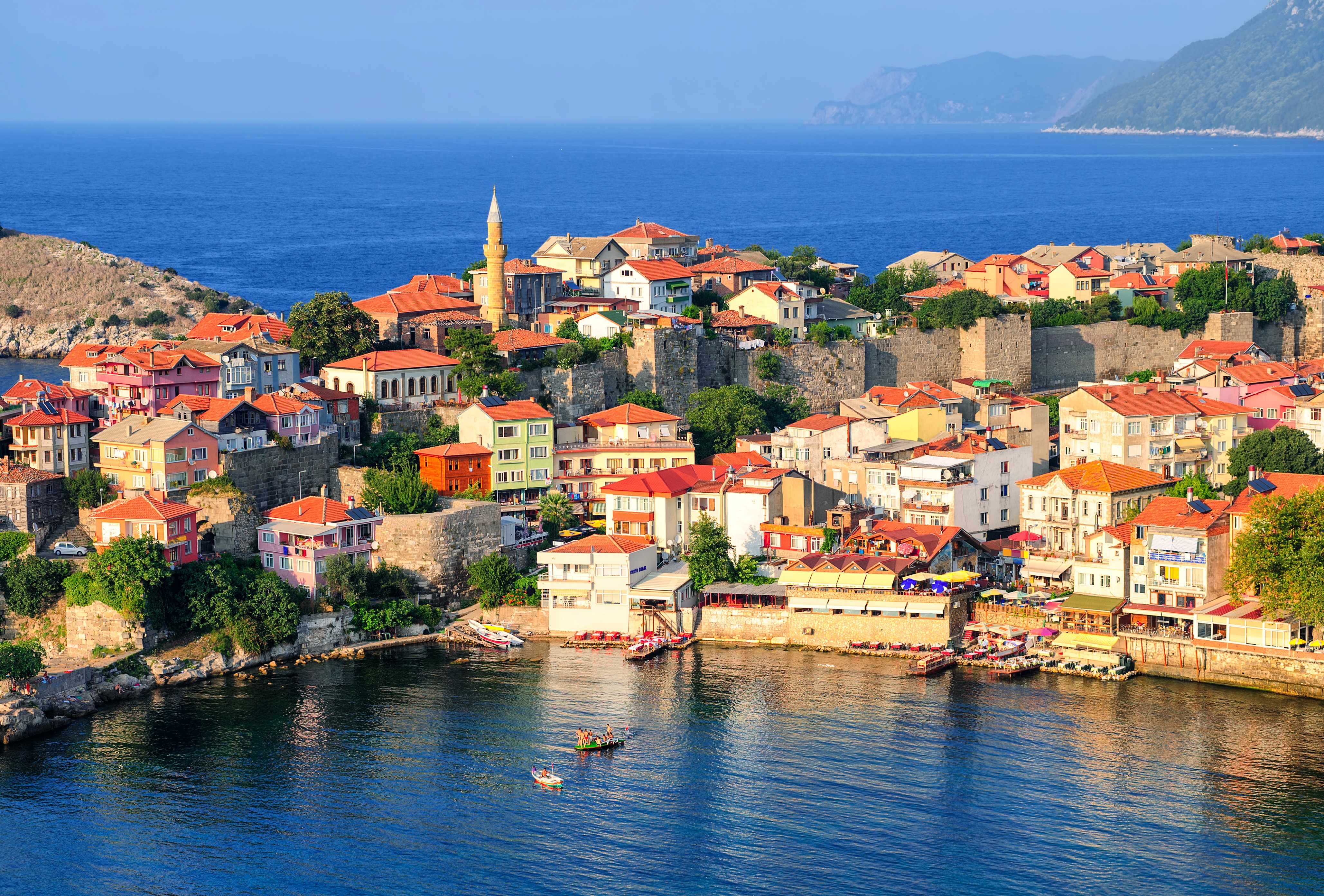 Amasra, Turkey Coastline with Houses and Marinas HD Wallpaper