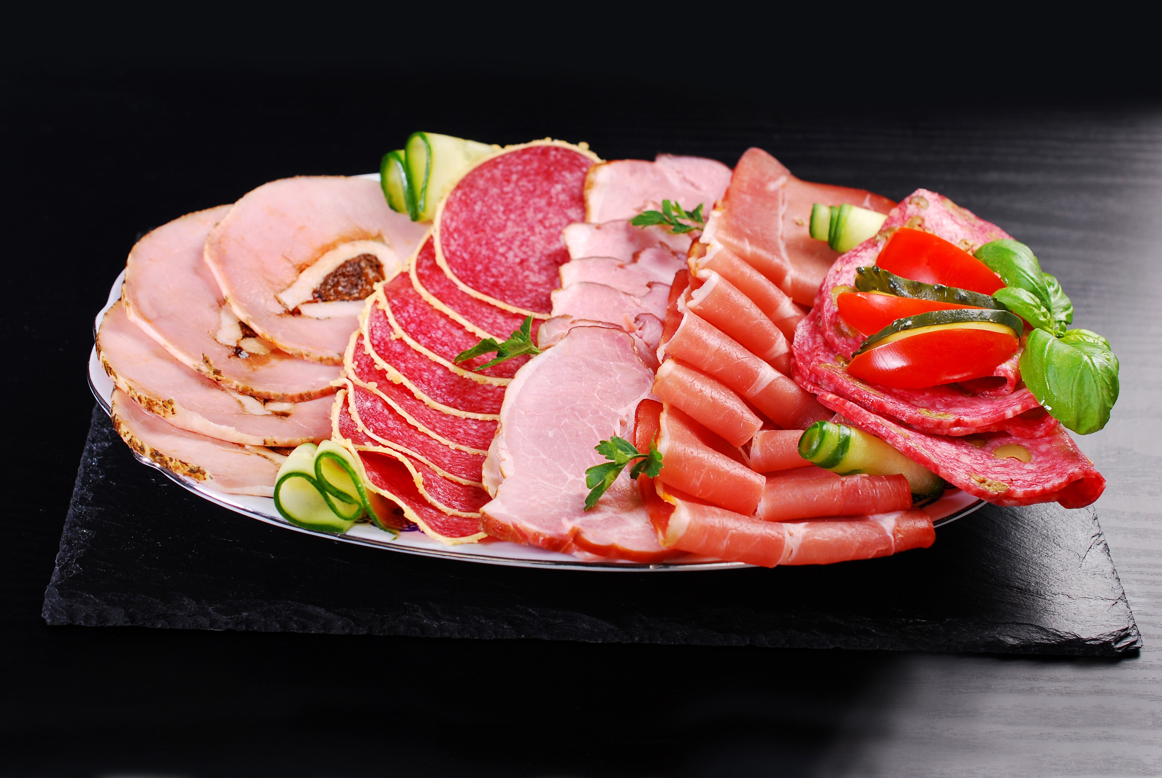 4K Meat products, Sausage, Ham, Vegetables HD Wallpaper