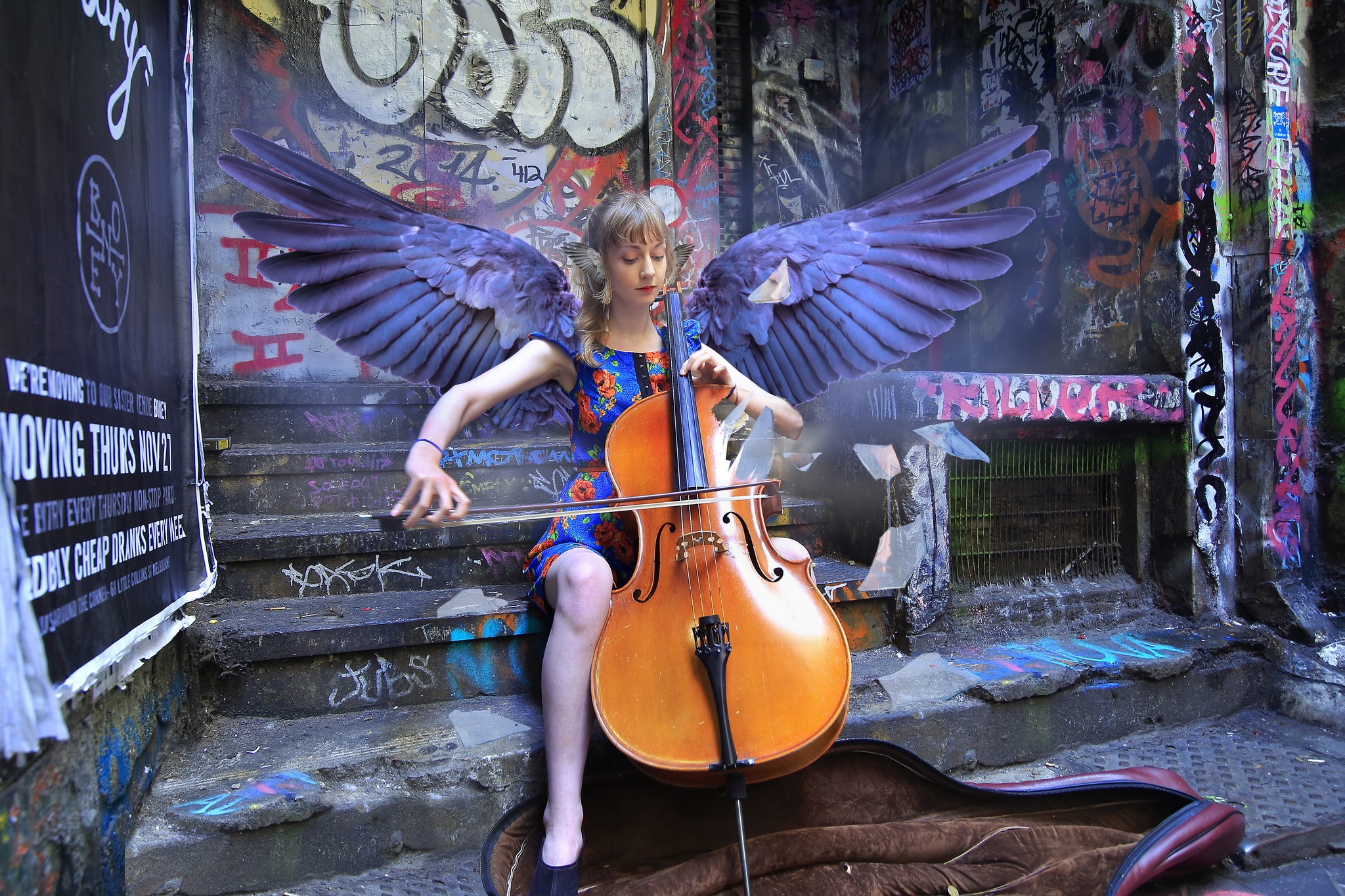 Angel playing cello in graffiti alley HD Wallpaper