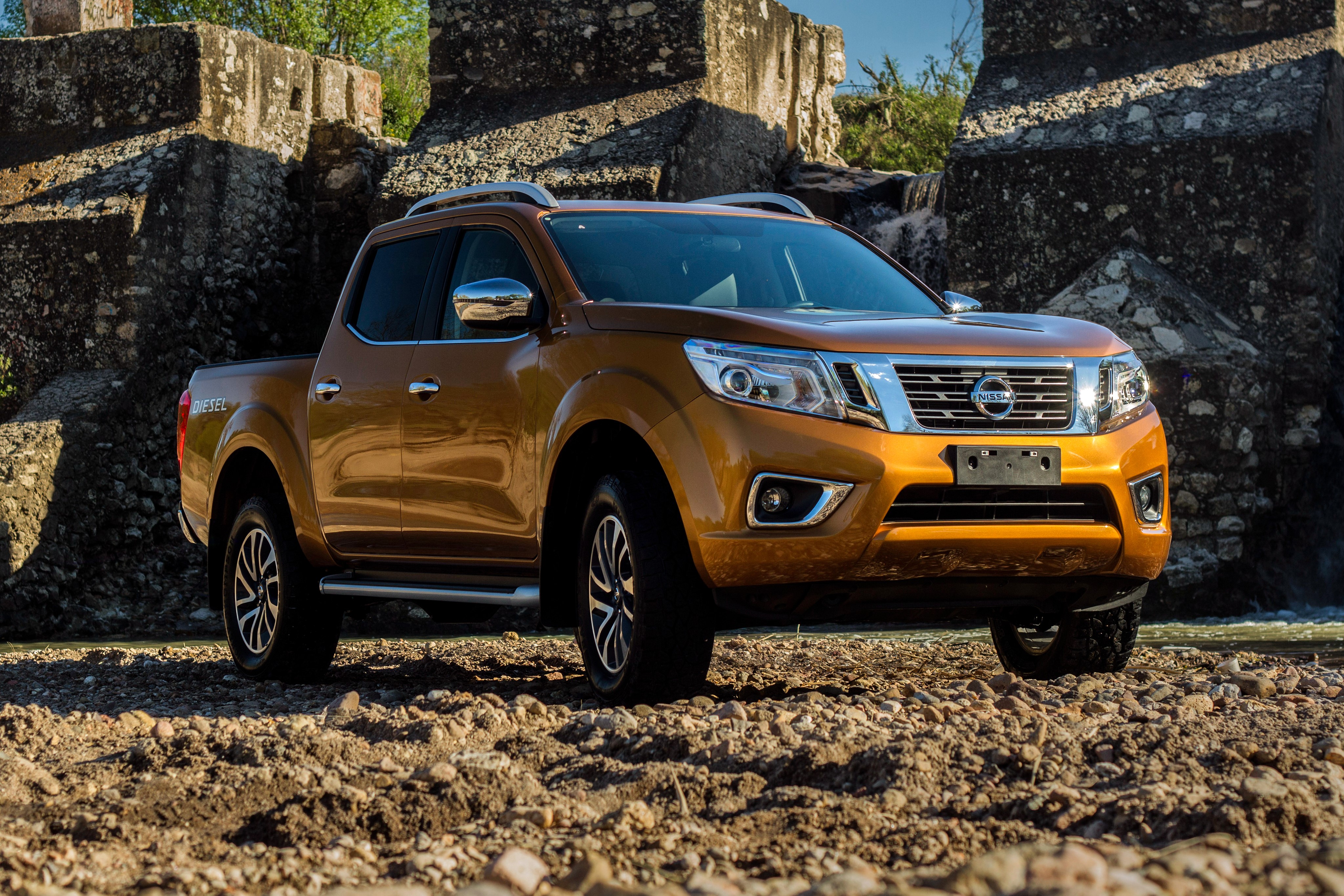 4K Nissan NP300 Frontier Double Cab HD Wallpaper