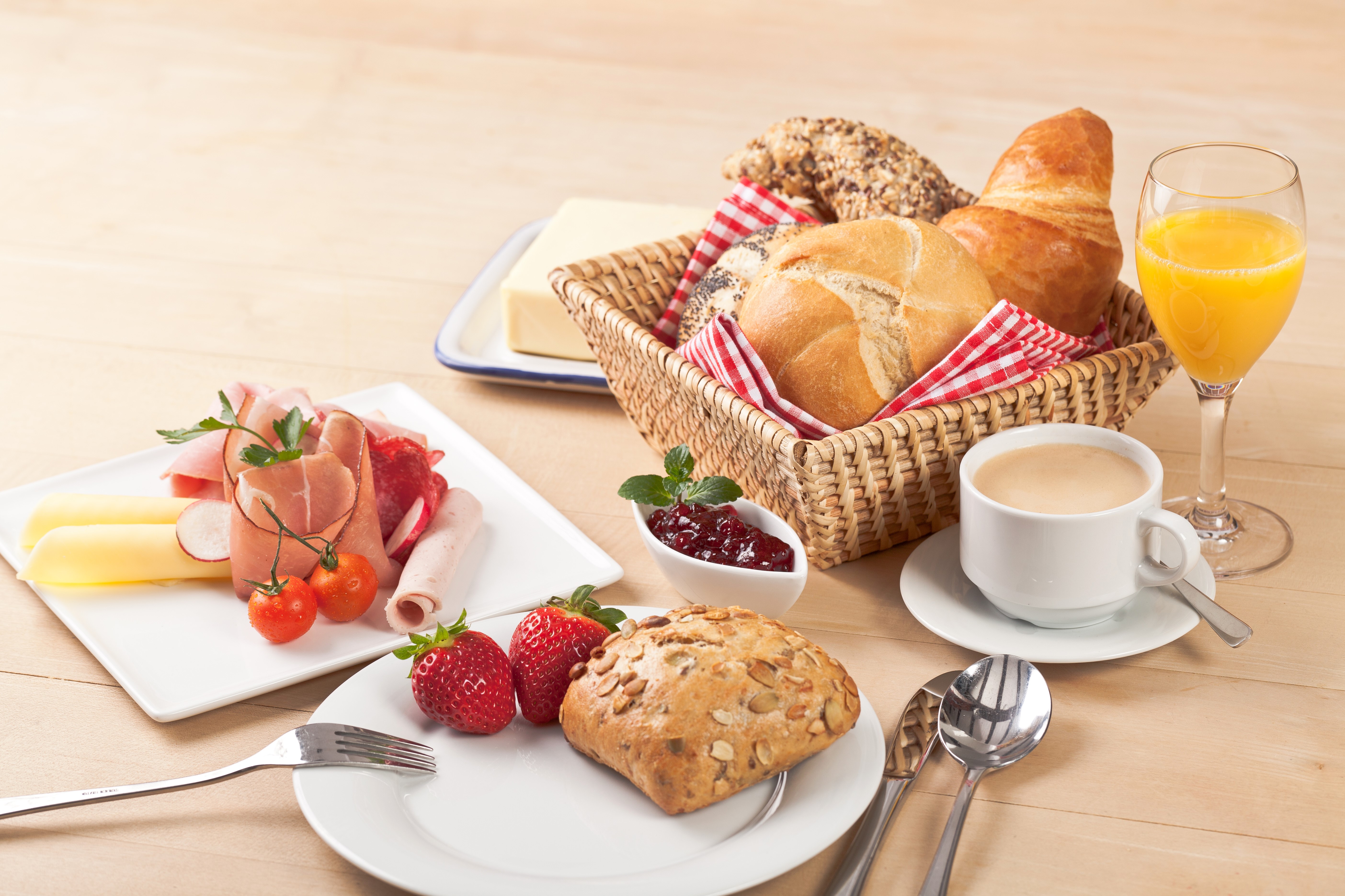 Breakfast with coffee, juice, pastries, and ham HD Wallpaper