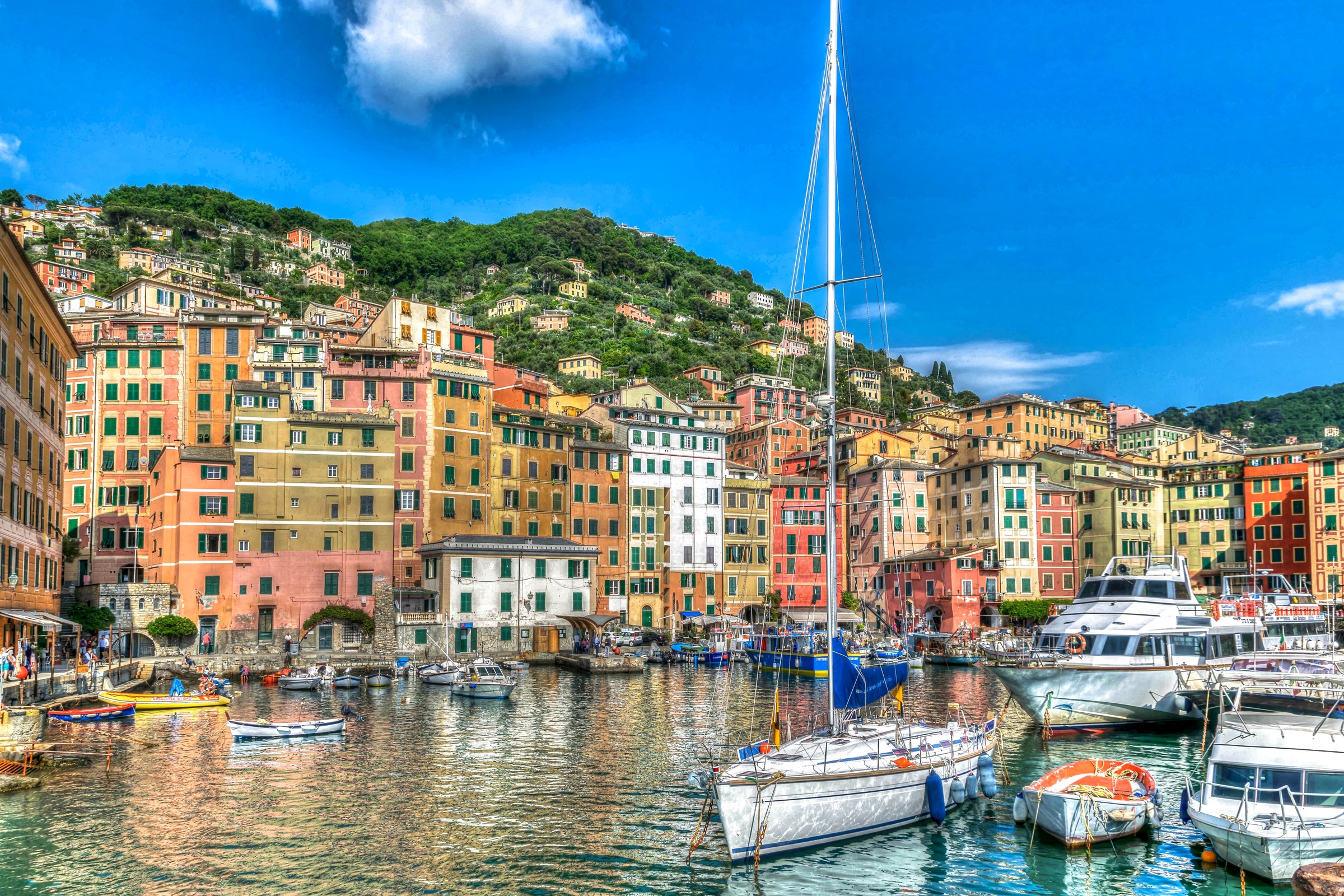 Camogli, Italy harbor with colorful houses and boats HD Wallpaper