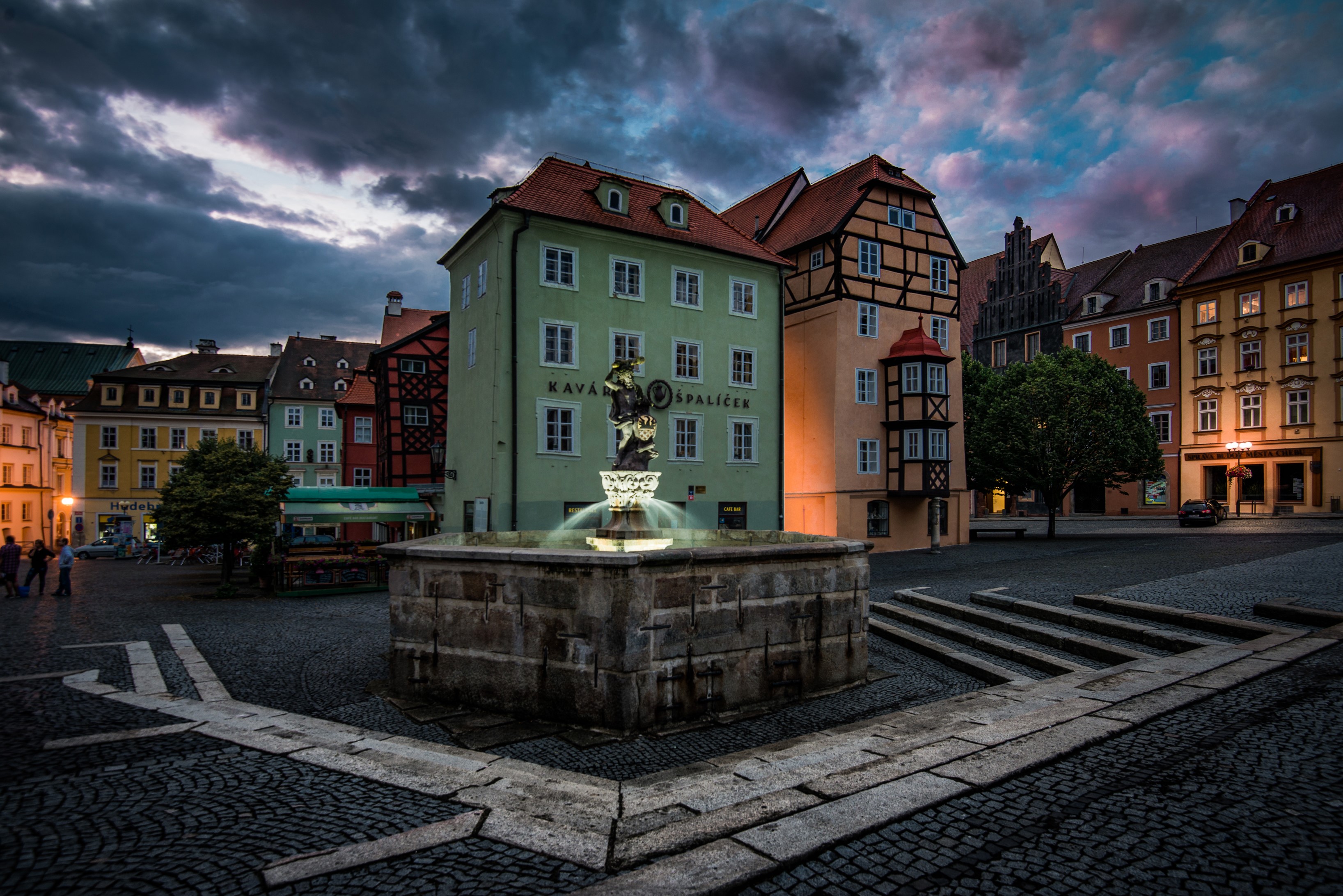 Fountain in Cheb, Czech Republic at Dusk HD Wallpaper