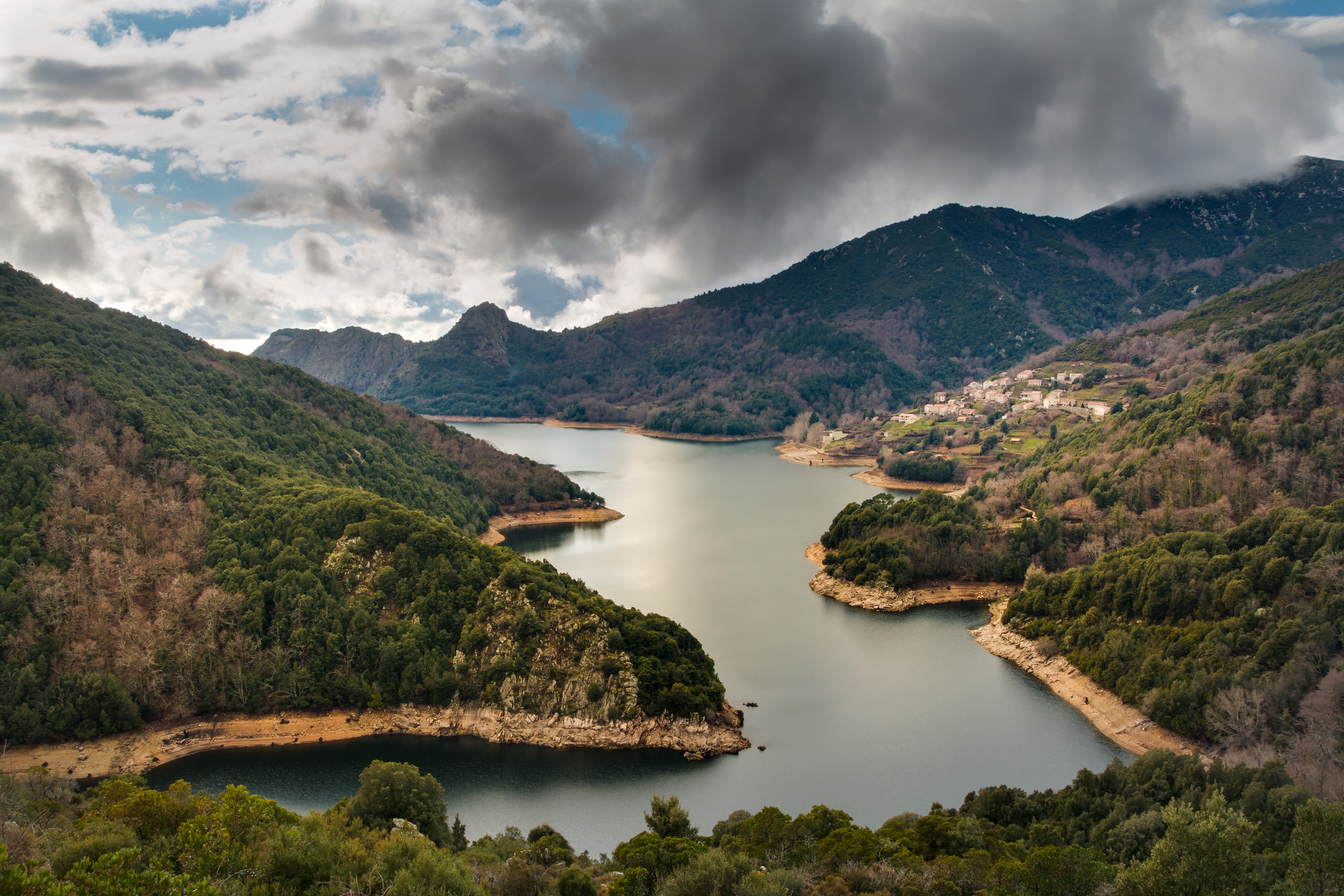 4K Scenery of Corsica, France with Mountains and River HD Wallpaper