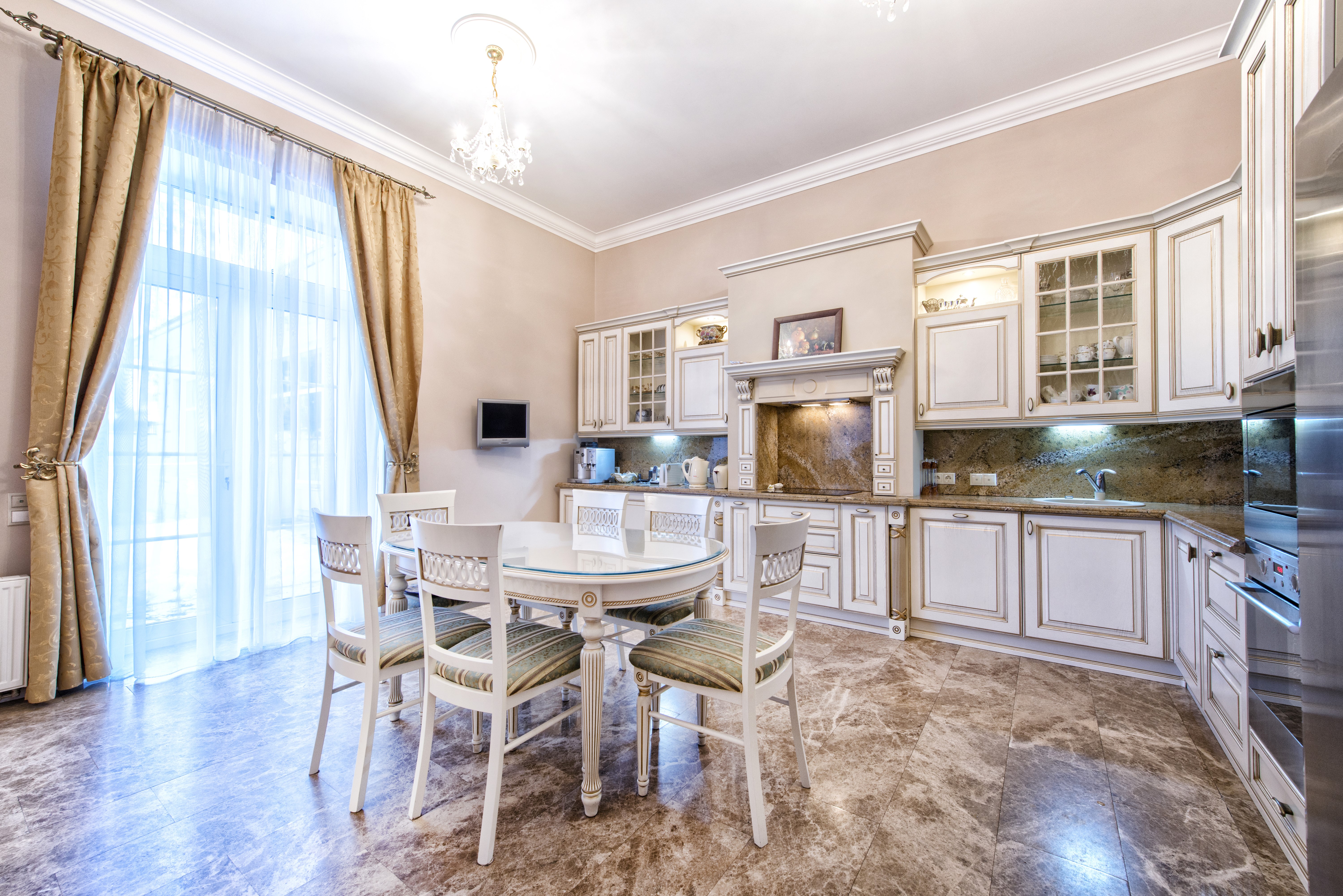 Kitchen Interior Design with Table and Chairs HD Wallpaper