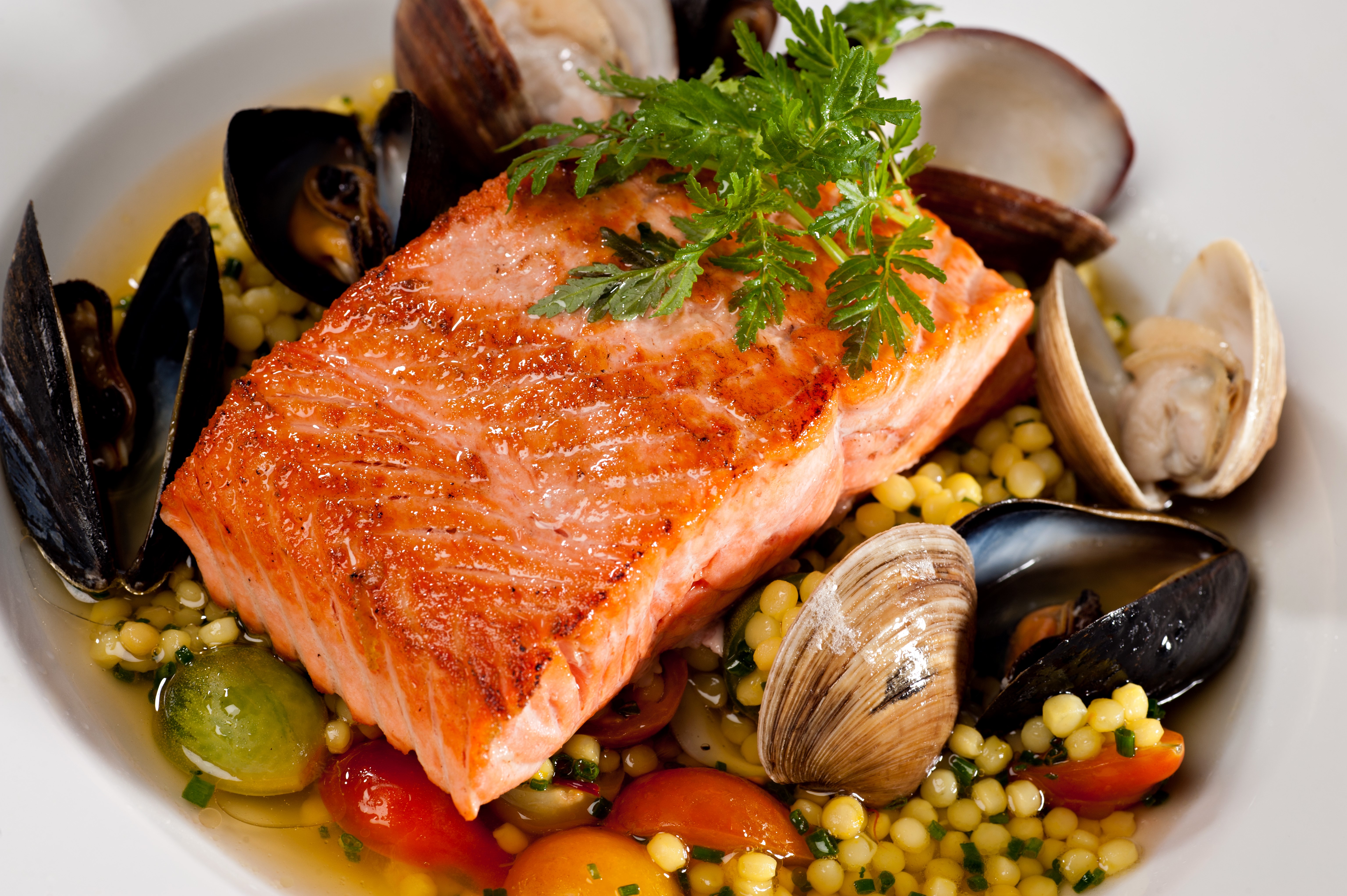 Salmon with Mussels, Clams, and Couscous HD Wallpaper