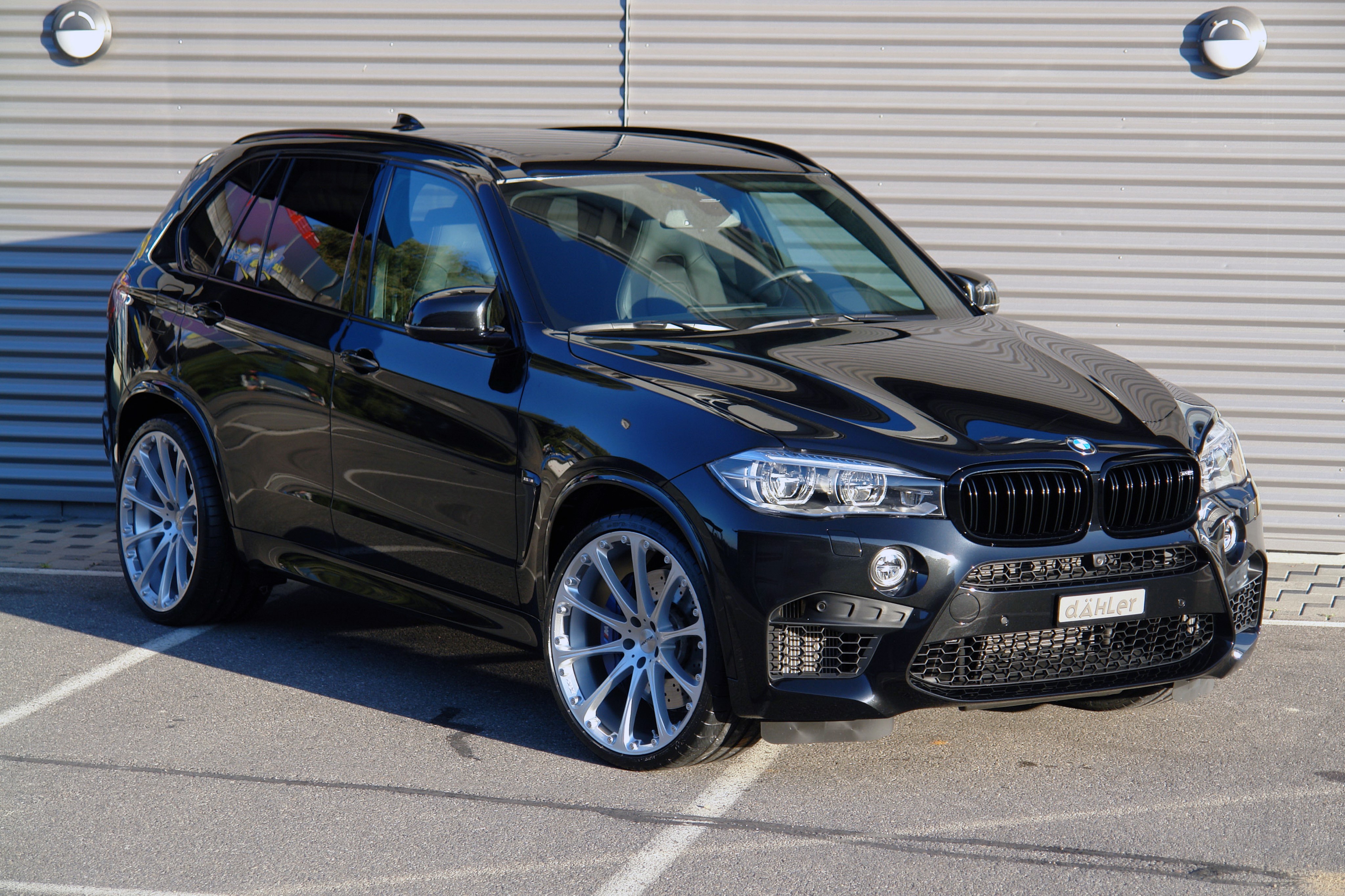 4K BMW X5 M Black HD Wallpaper
