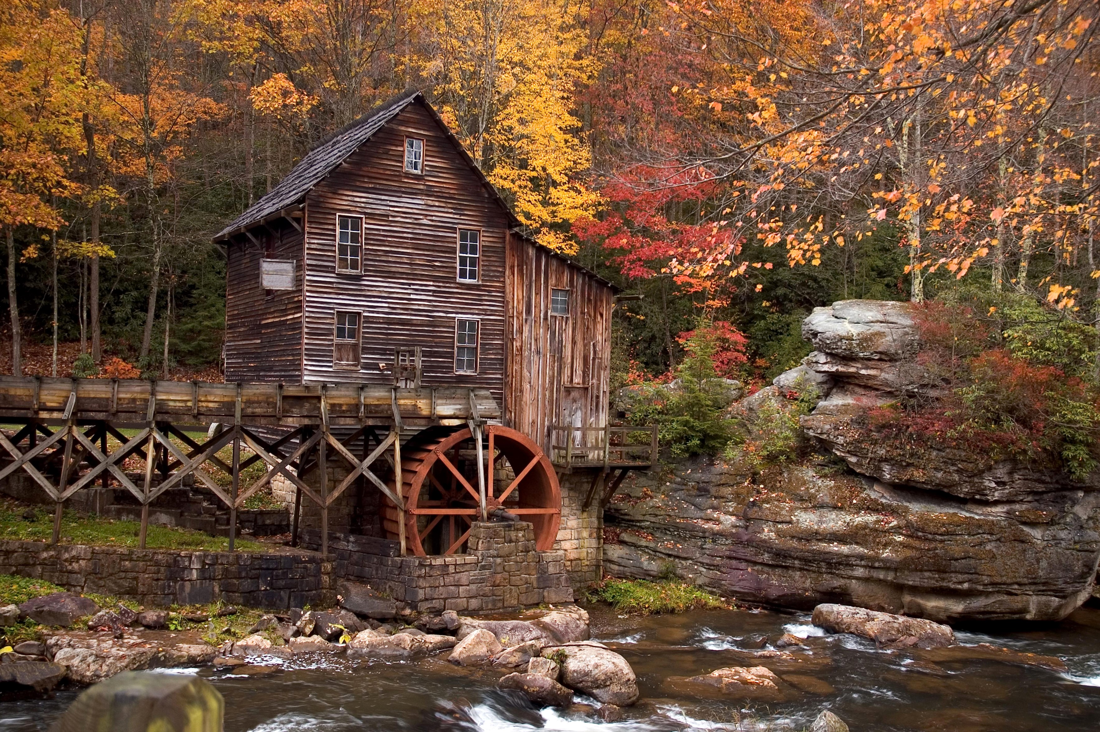 Autumn at Glade Creek Grist Mill, Babcock State Park HD Wallpaper