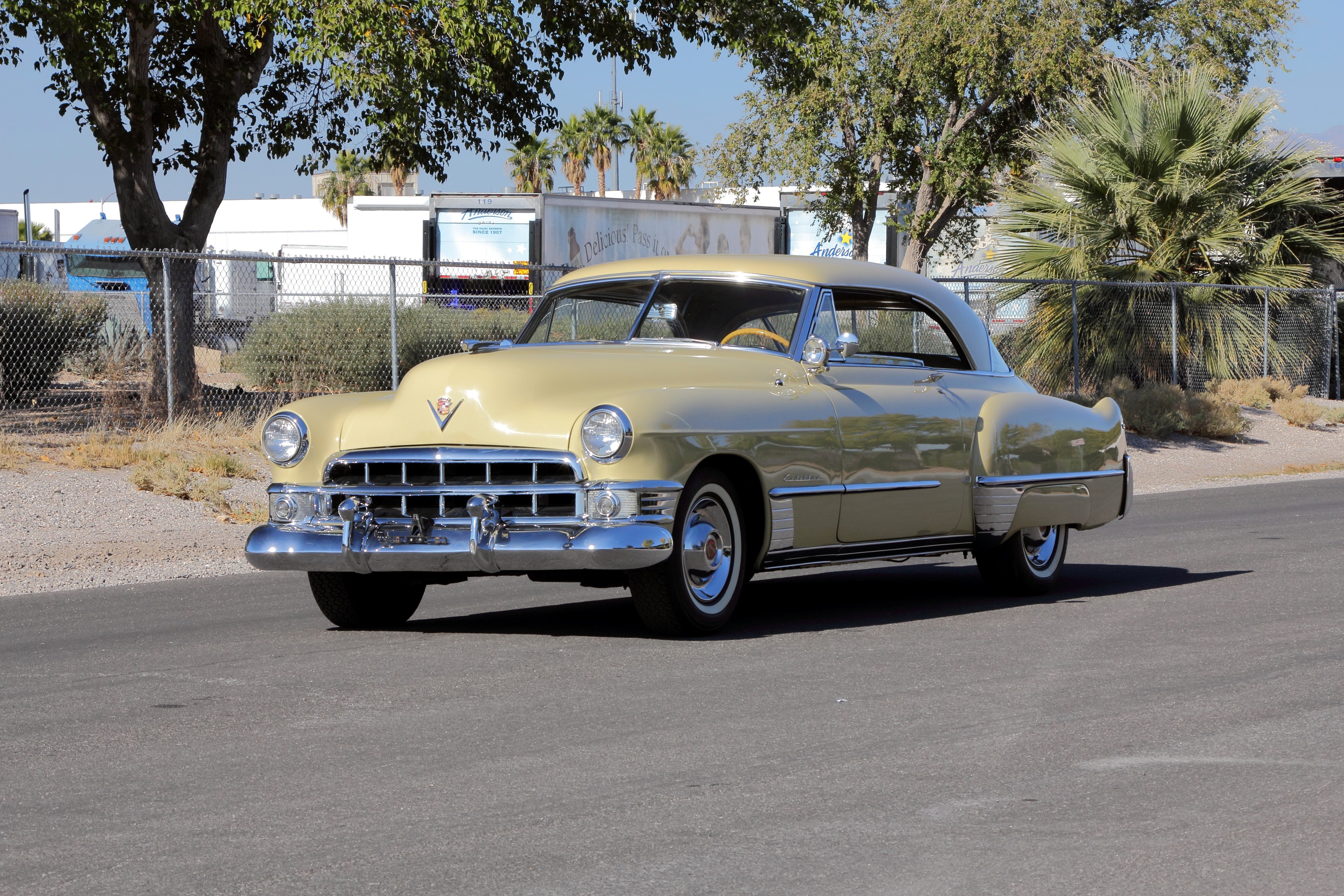 1949 Cadillac Sixty-Two Coupe de Ville HD Wallpaper