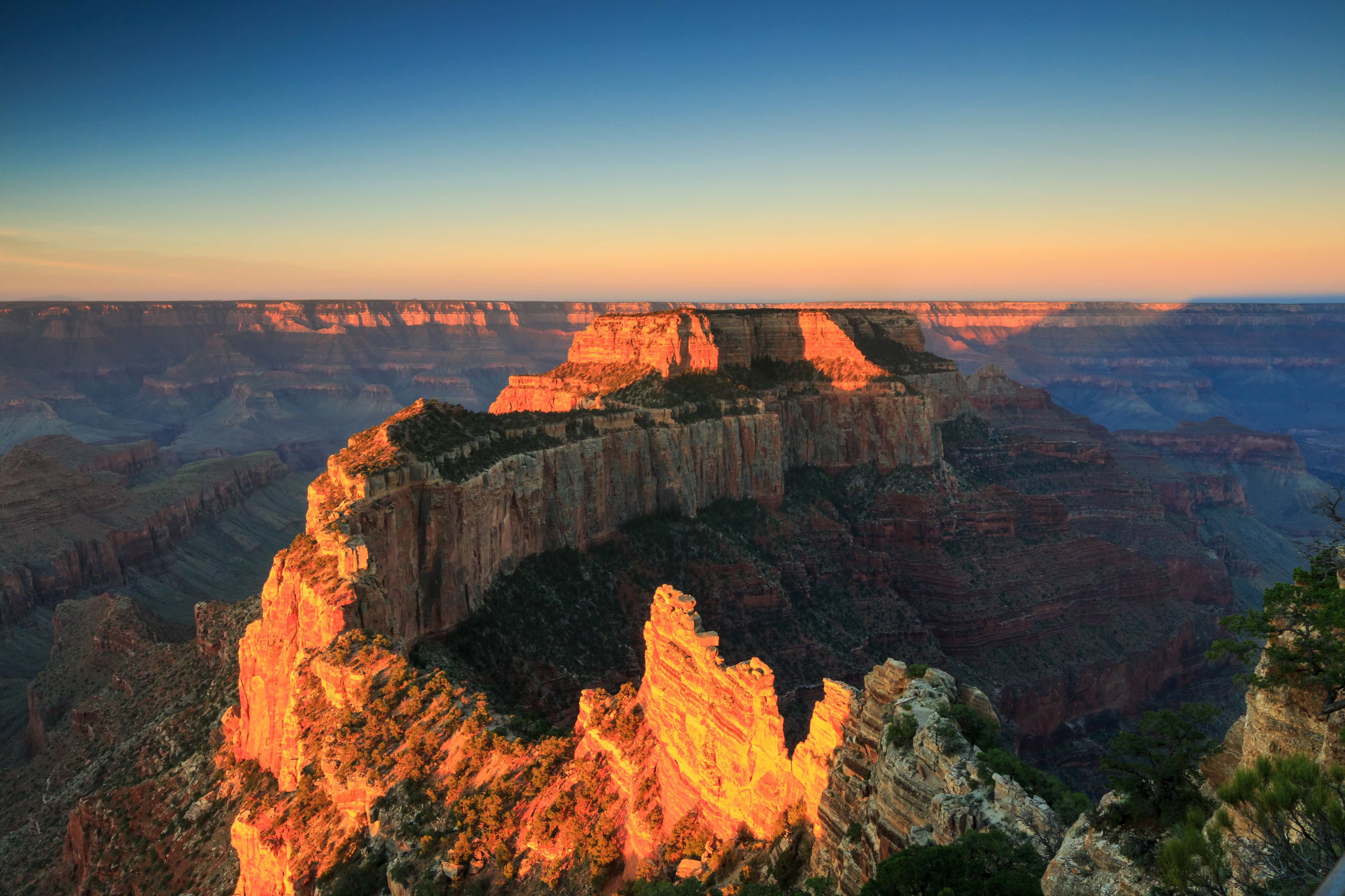 4K Evening Sunset at Grand Canyon Park HD Wallpaper