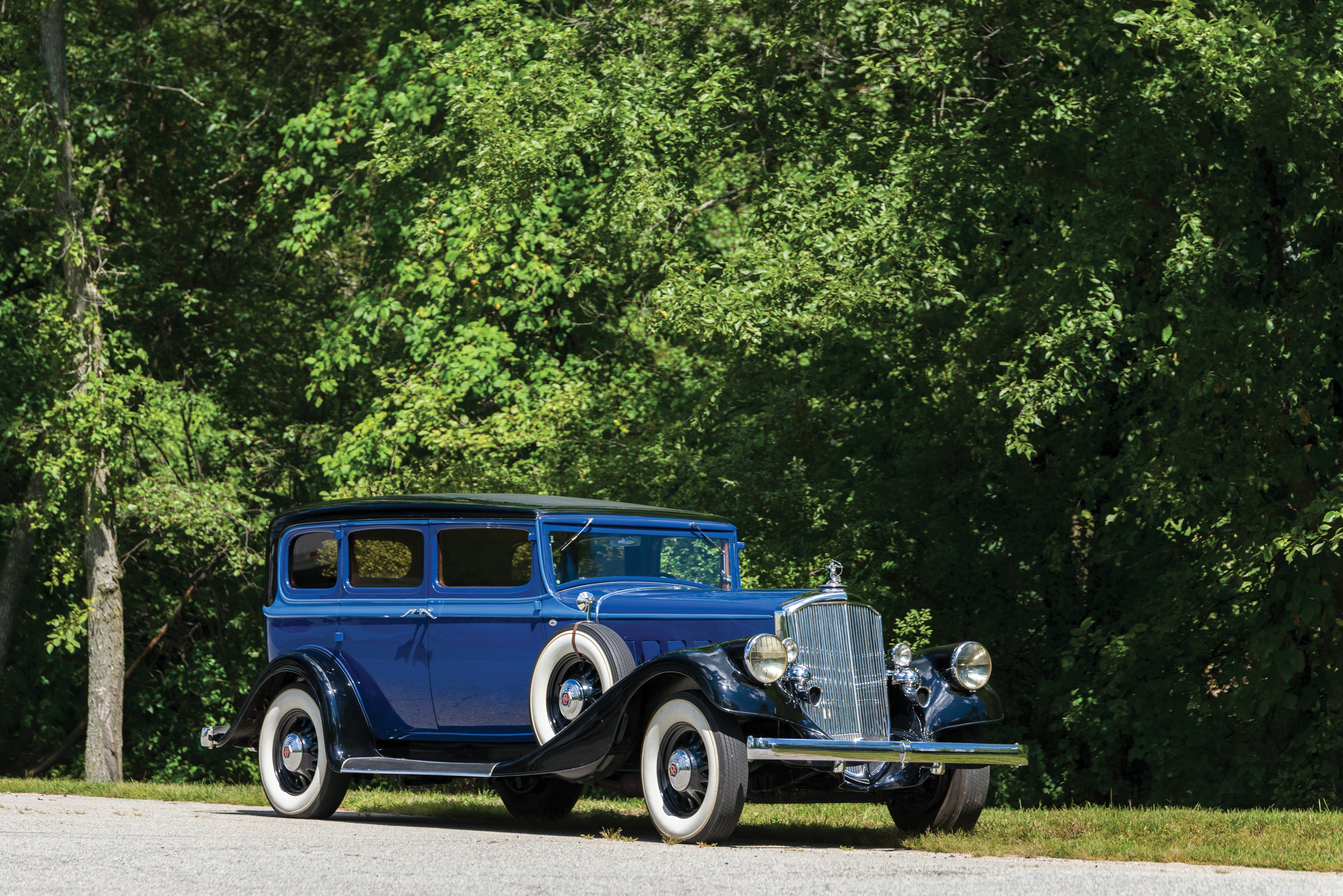 1933 Pierce-Arrow Model 836 Enclosed Drive Limousine HD Wallpaper