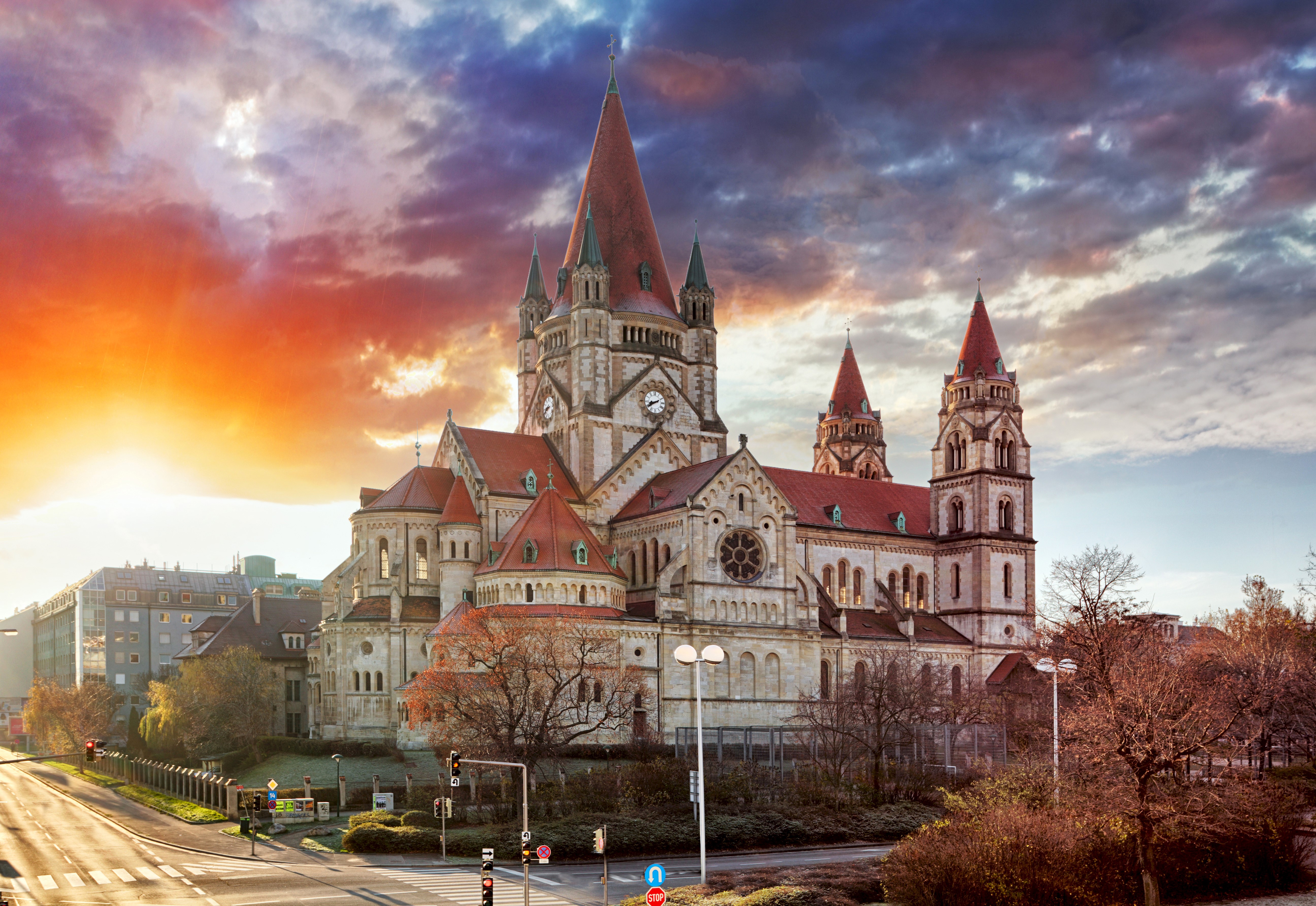 St. Francis of Assisi Church, Vienna, Austria HD Wallpaper