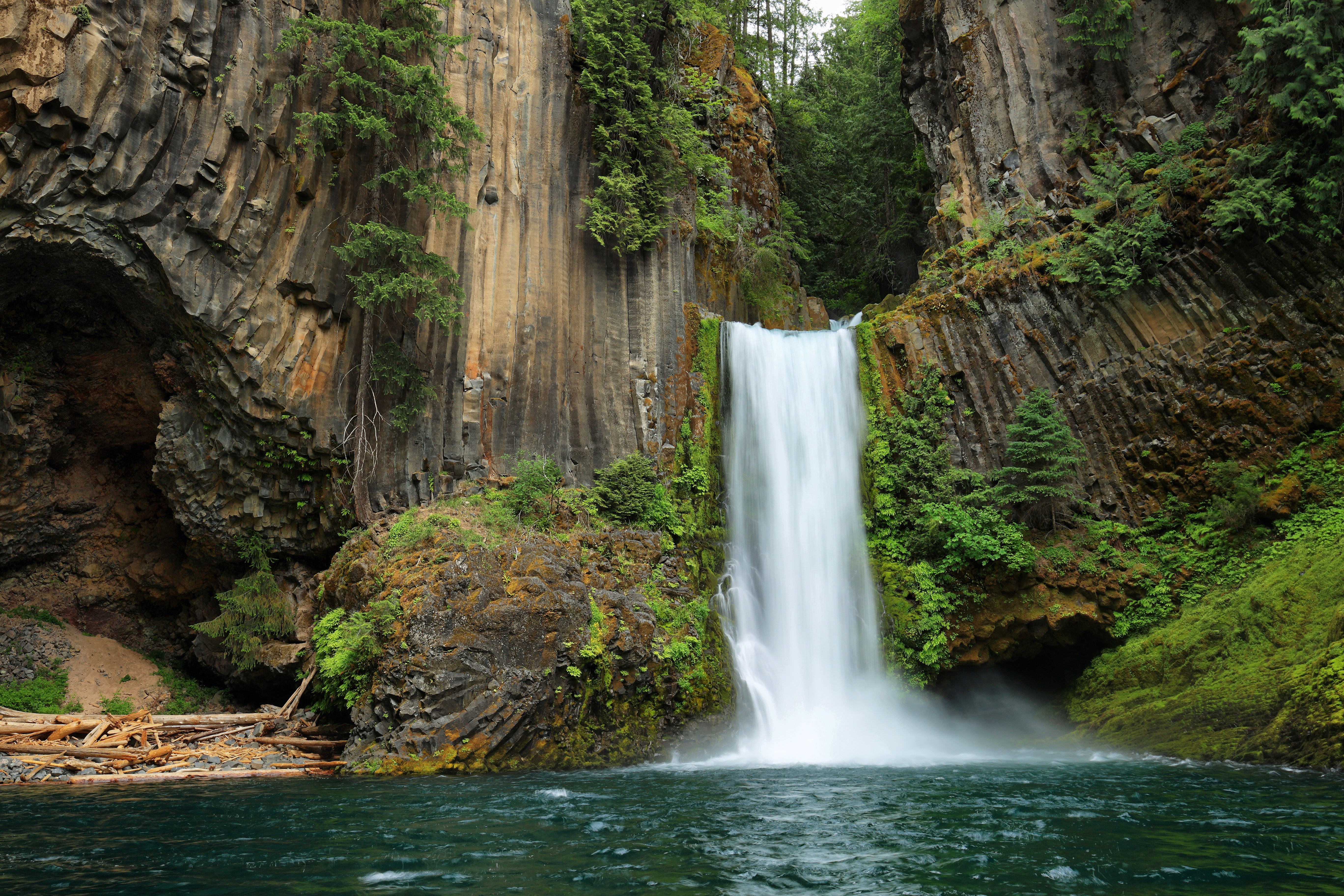 Toketee Falls Oregon USA HD Wallpaper