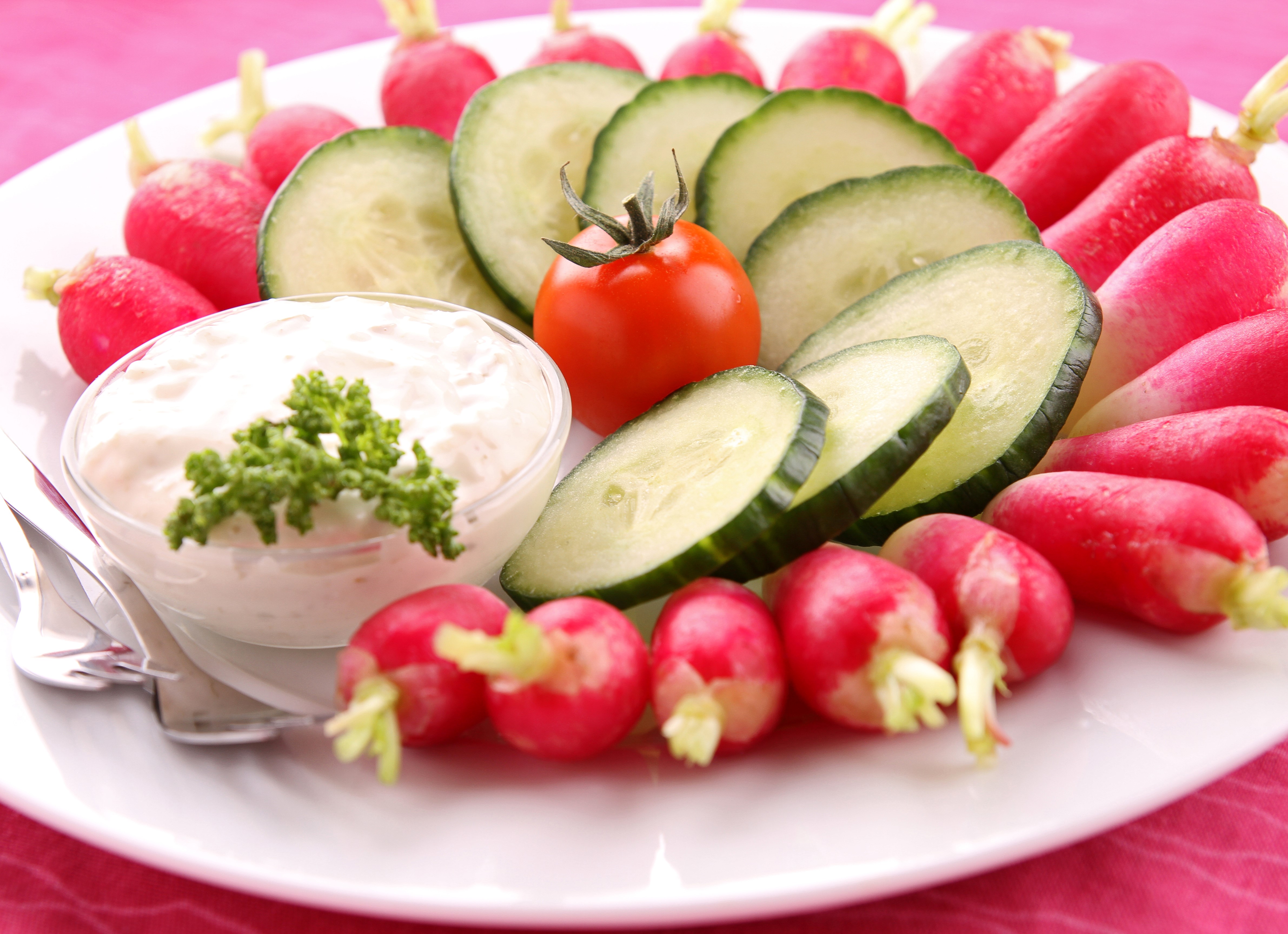 Radishes, Cucumbers, and Dip on a Plate HD Wallpaper