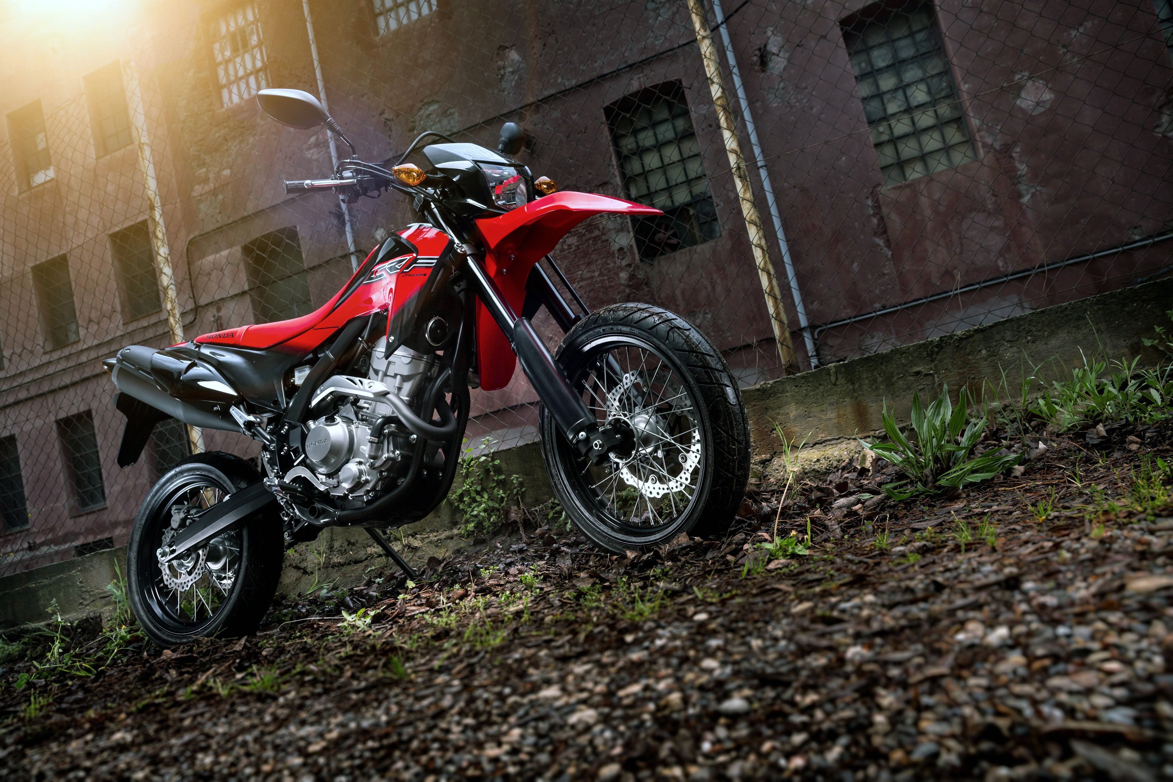 2013-16 Honda CRF250M motorcycle HD Wallpaper