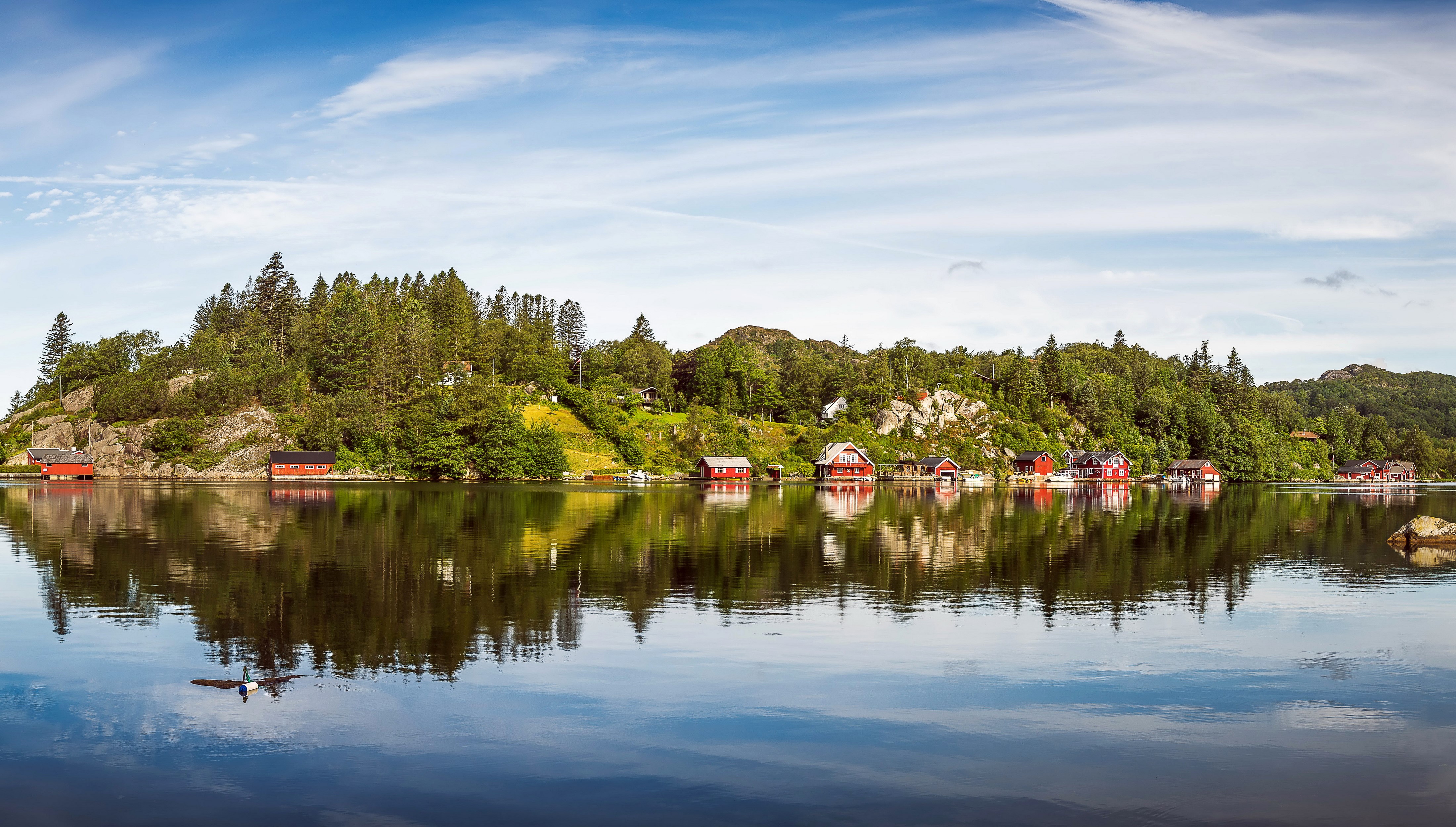 Red houses on the coast of Egersund, Norway HD Wallpaper