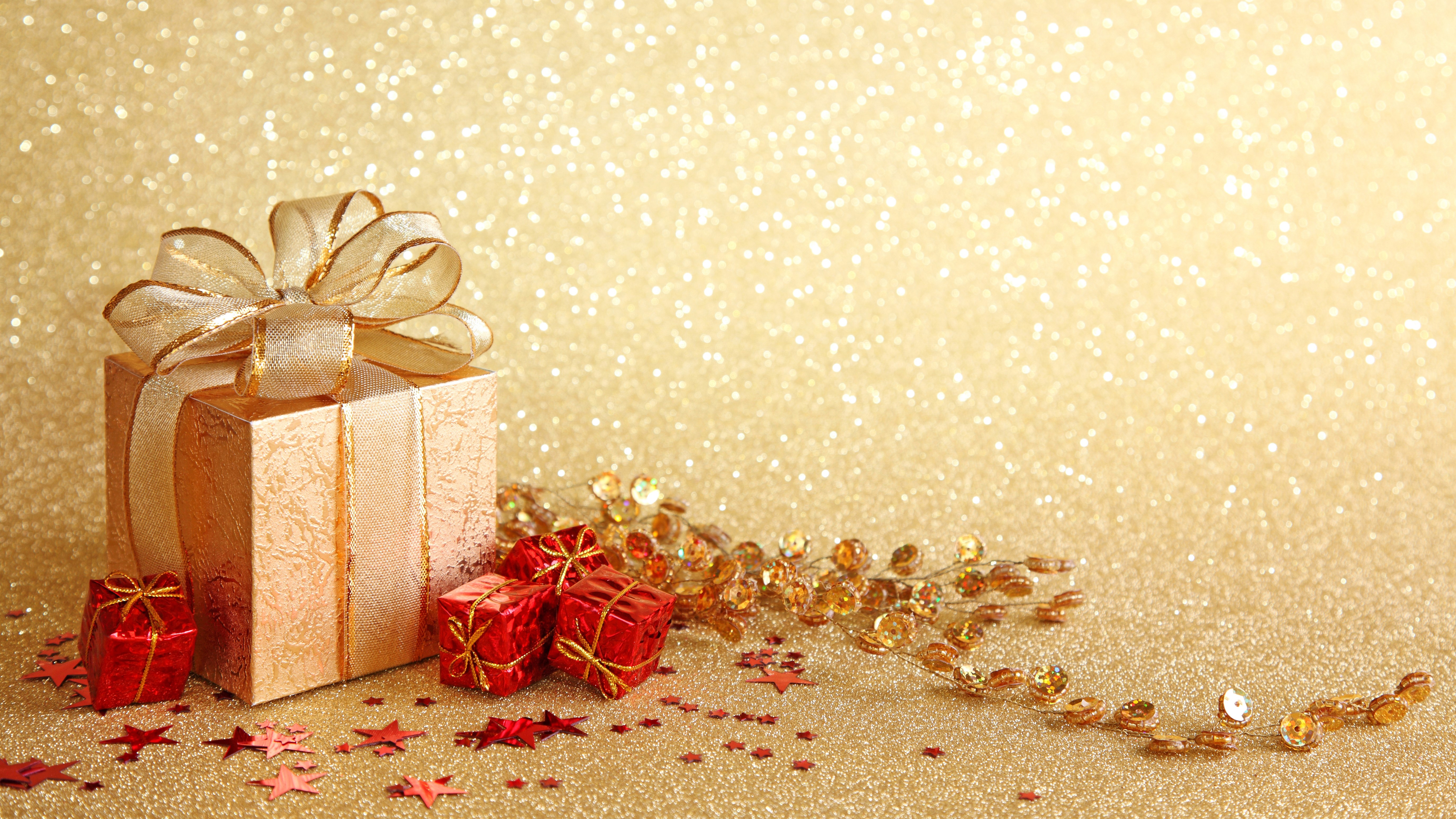 Christmas gifts with gold glitter background HD Wallpaper