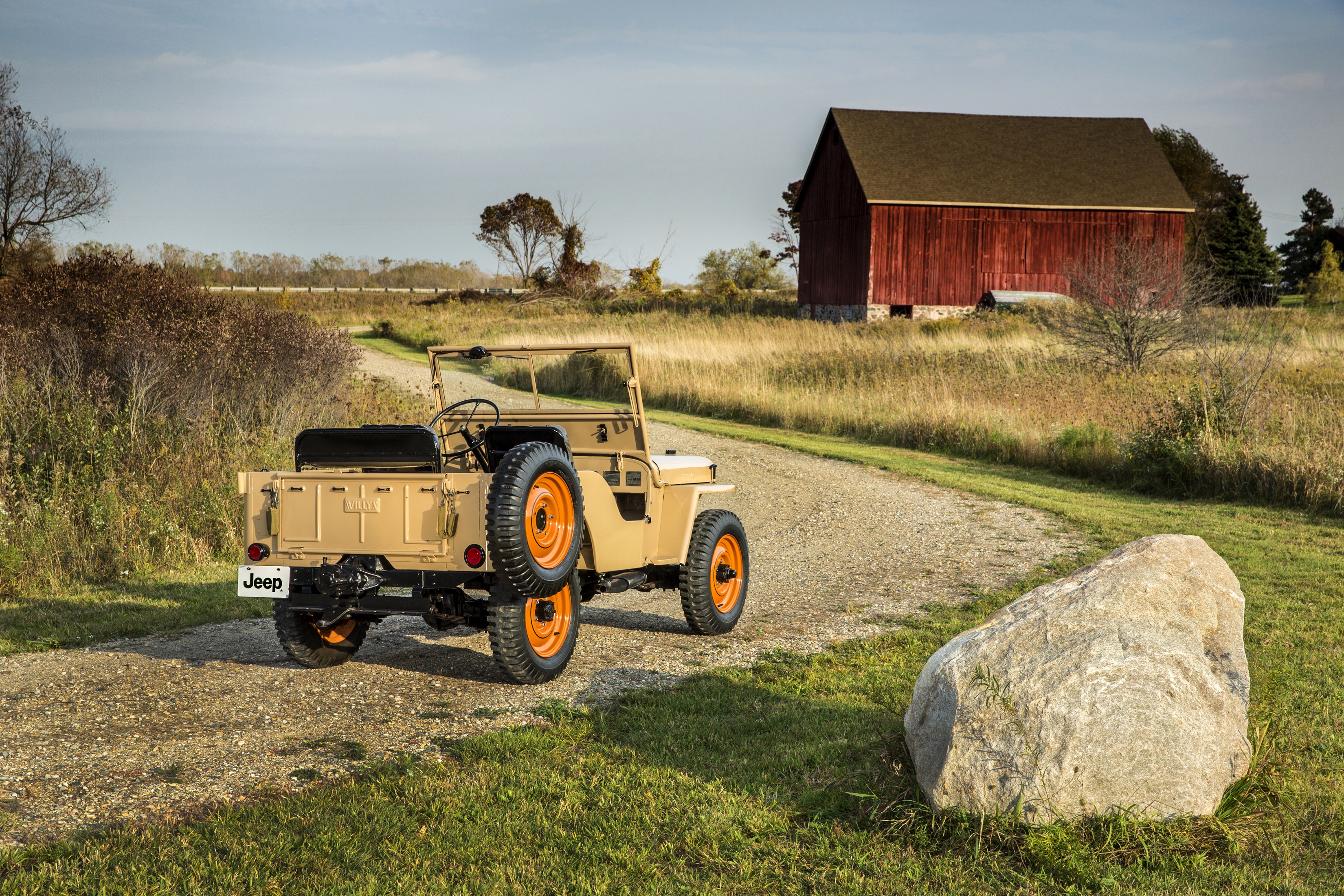 1945-49 Willys-Overland CJ-2A Jeep in a rural setting HD Wallpaper