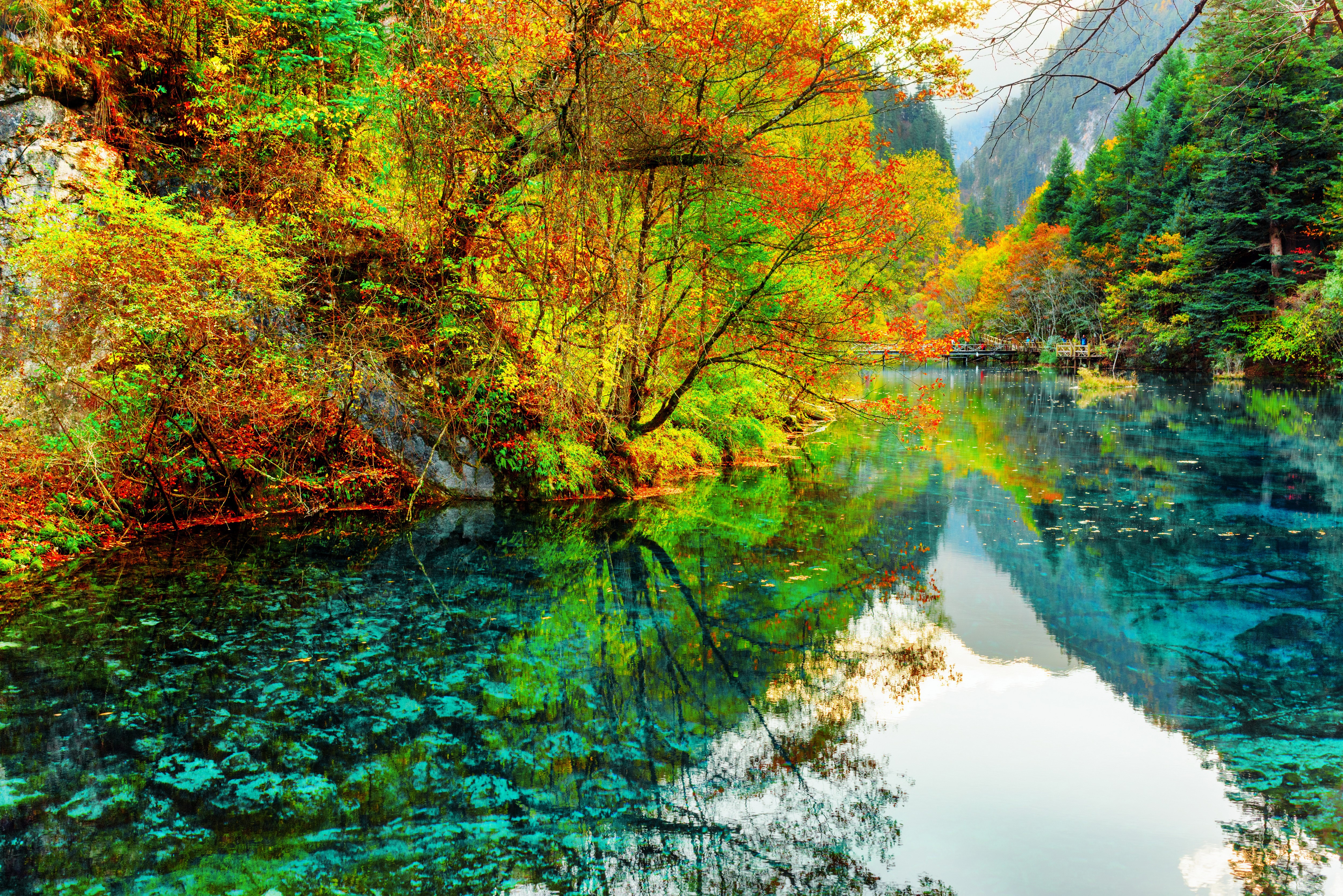 Autumn in Jiuzhaigou National Park, China HD Wallpaper