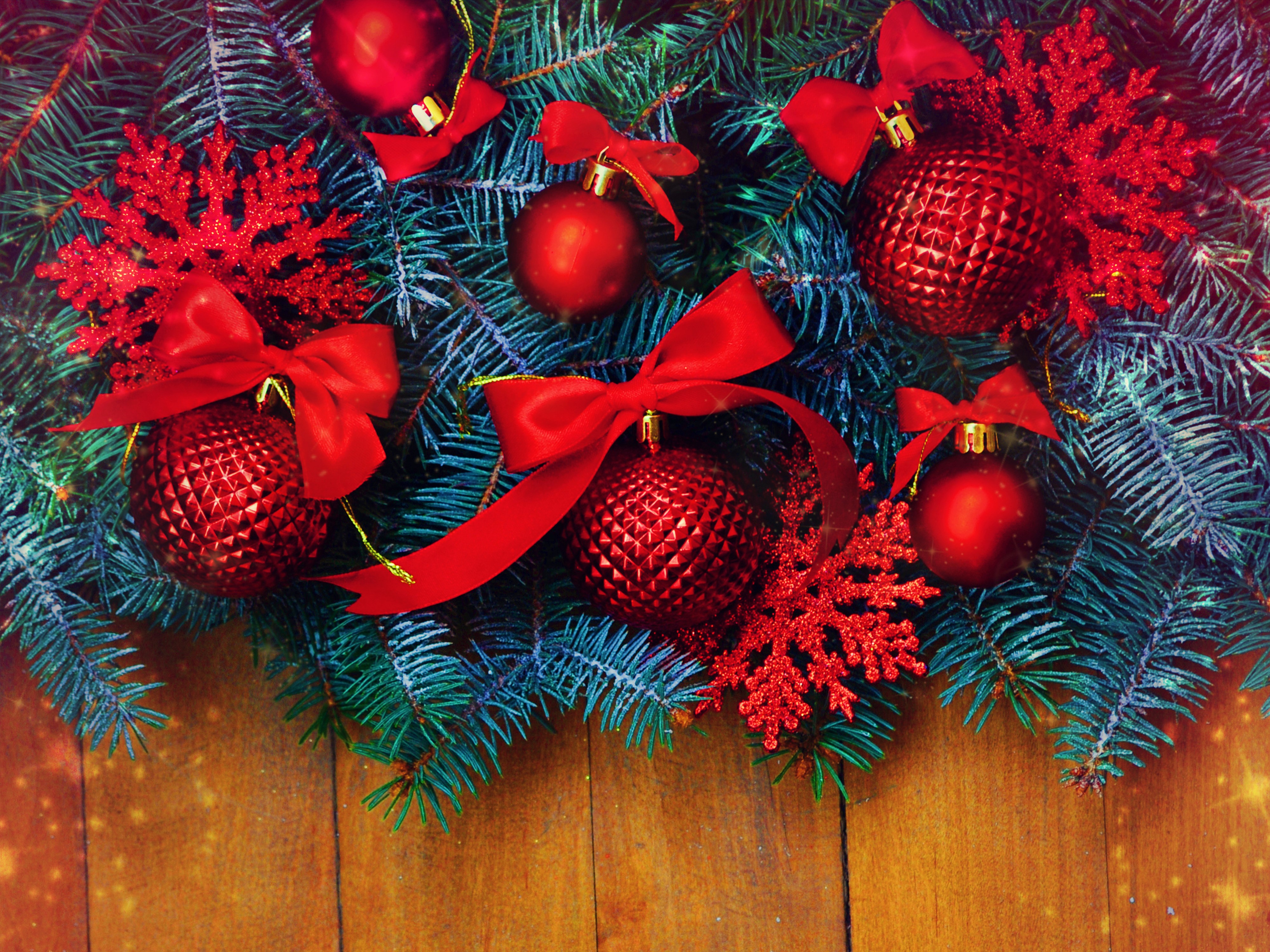 Christmas ornaments and snowflakes on fir branches HD Wallpaper