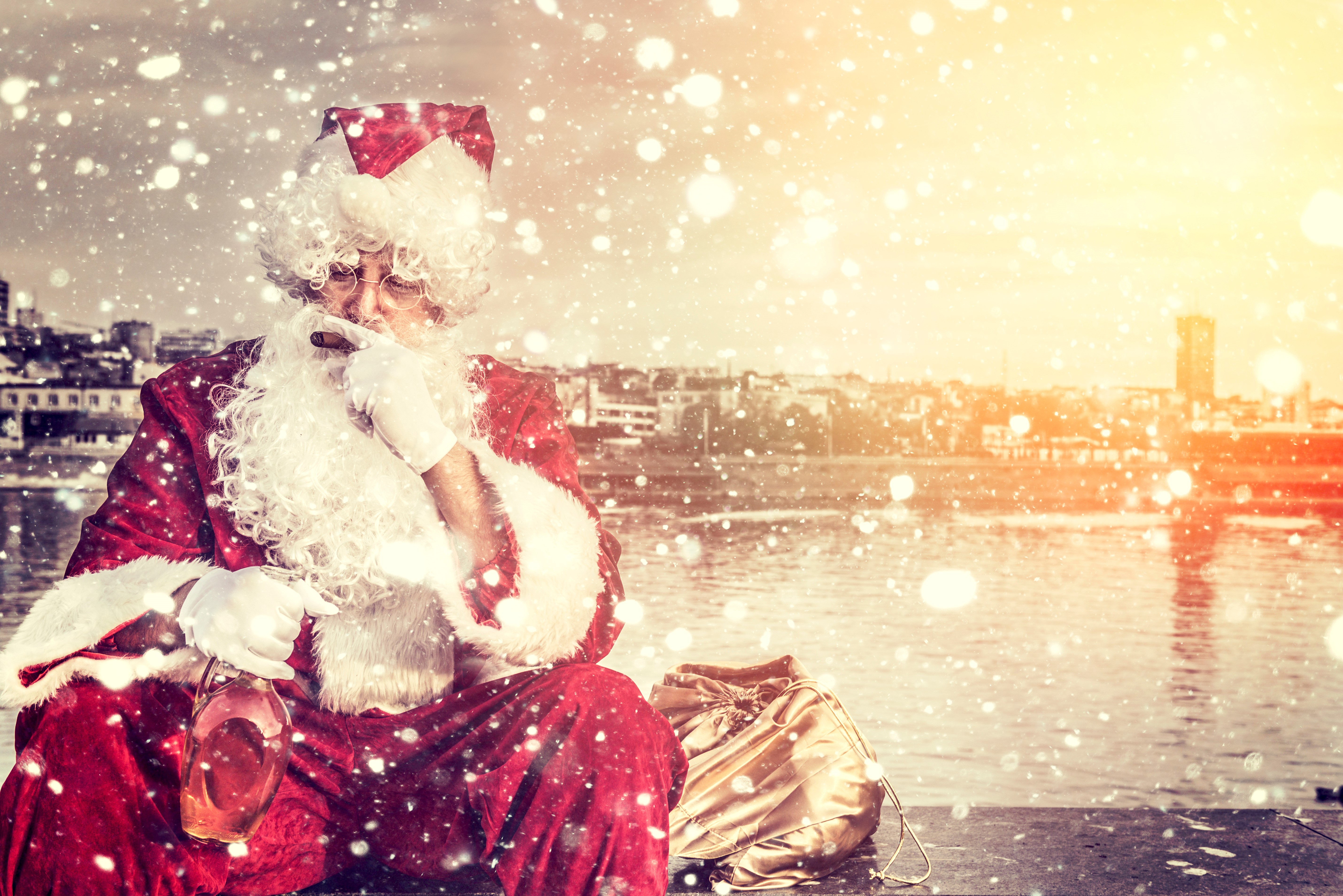 Santa Claus with cigar and whiskey bottle HD Wallpaper