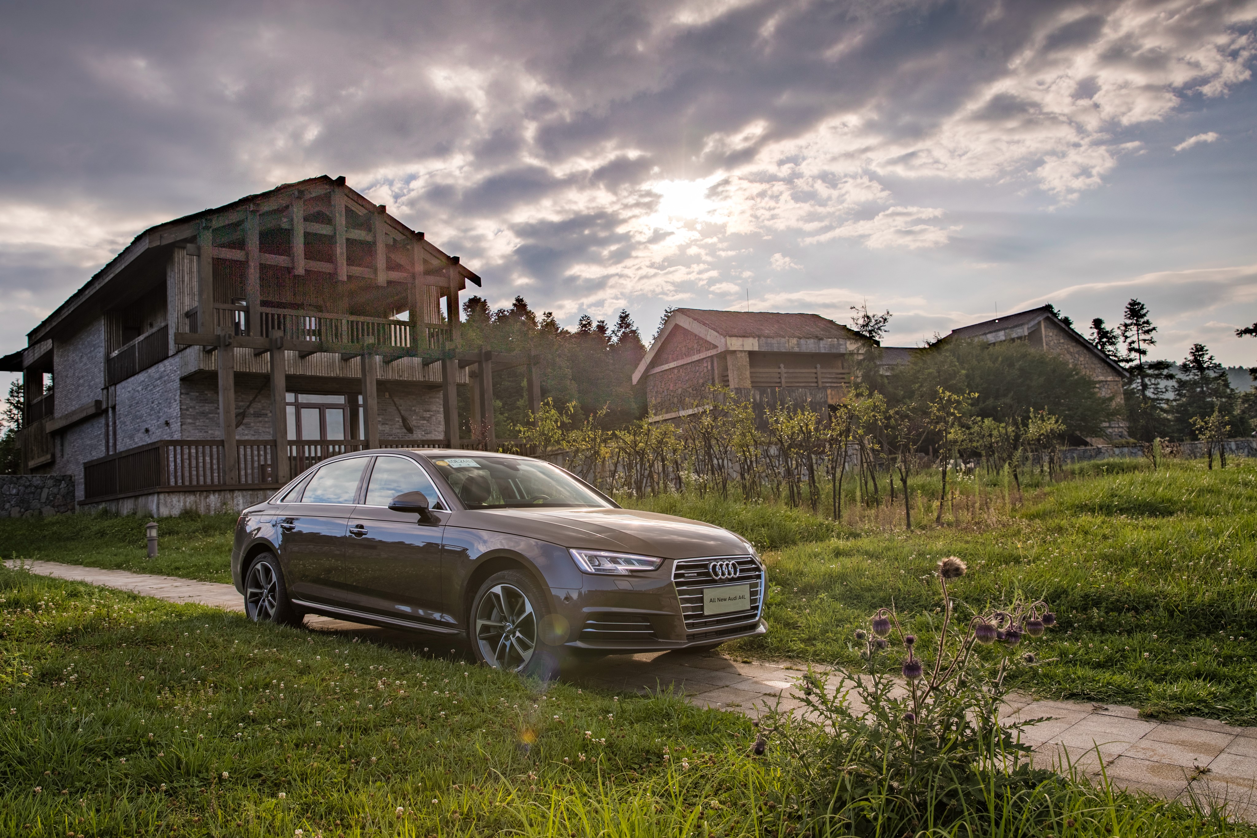 Audi A4 L 45 TFSI quattro Metallic HD Wallpaper