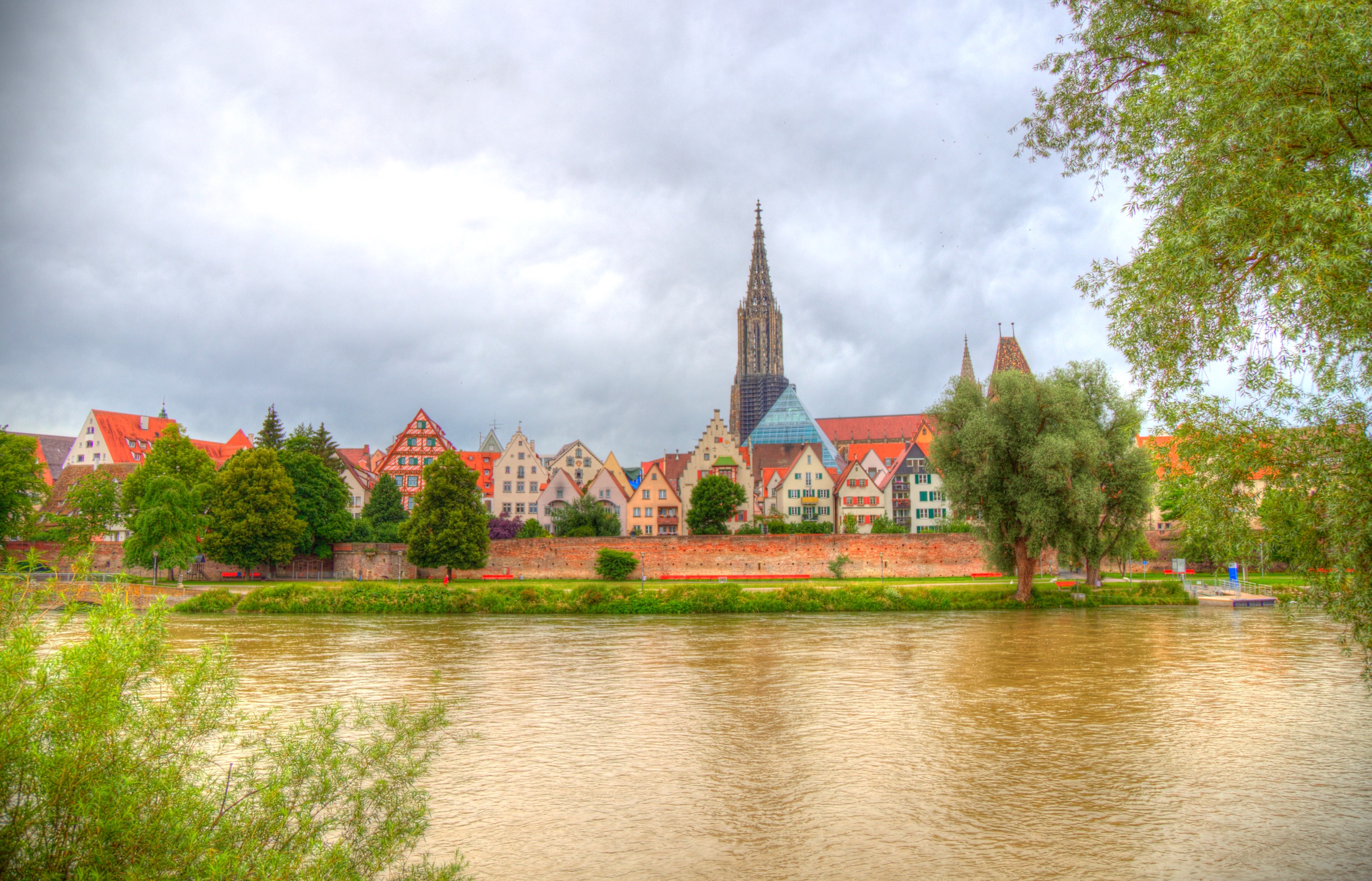Ulm, Germany skyline with river and trees HD Wallpaper