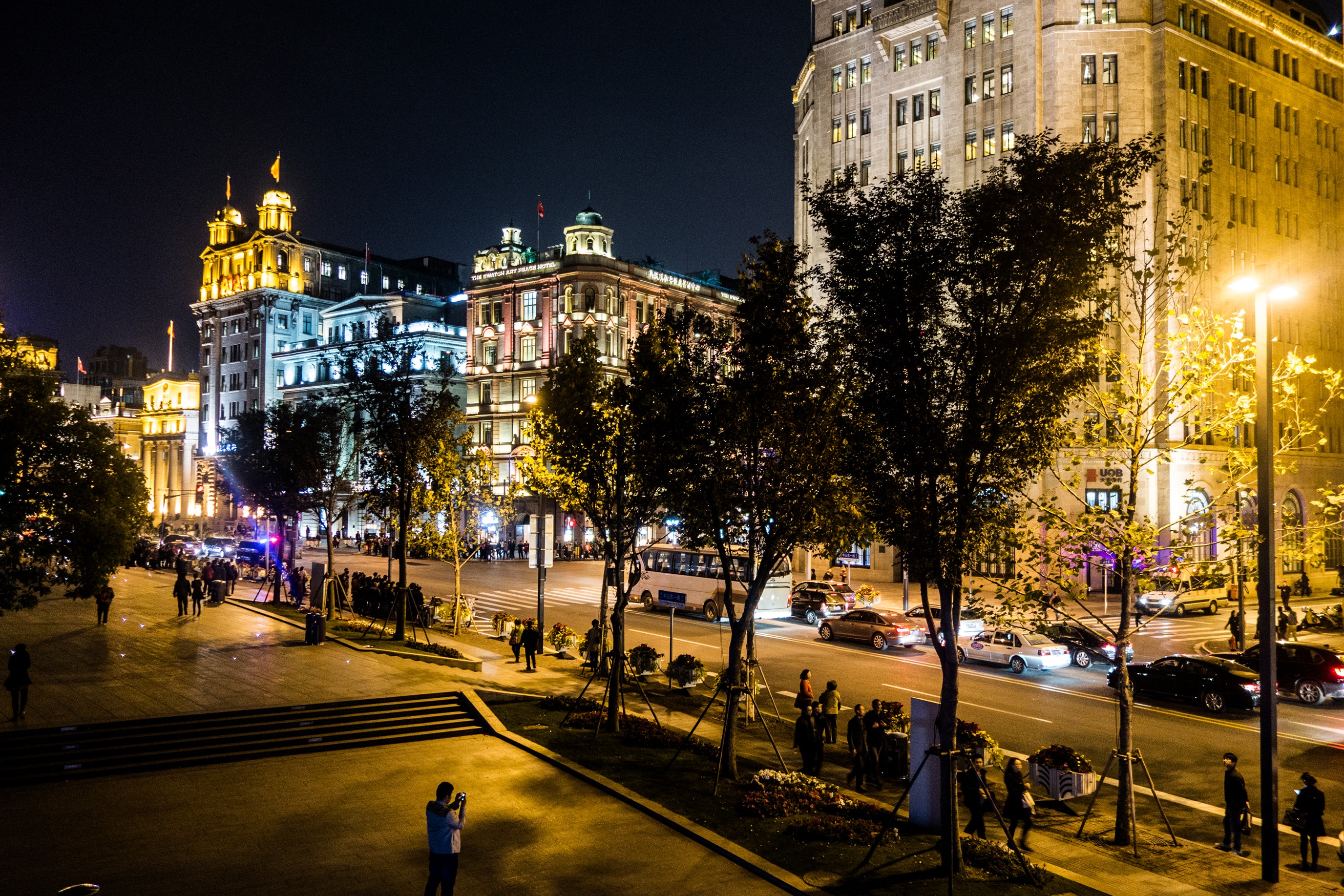 Night view of buildings and street in Shanghai, China HD Wallpaper