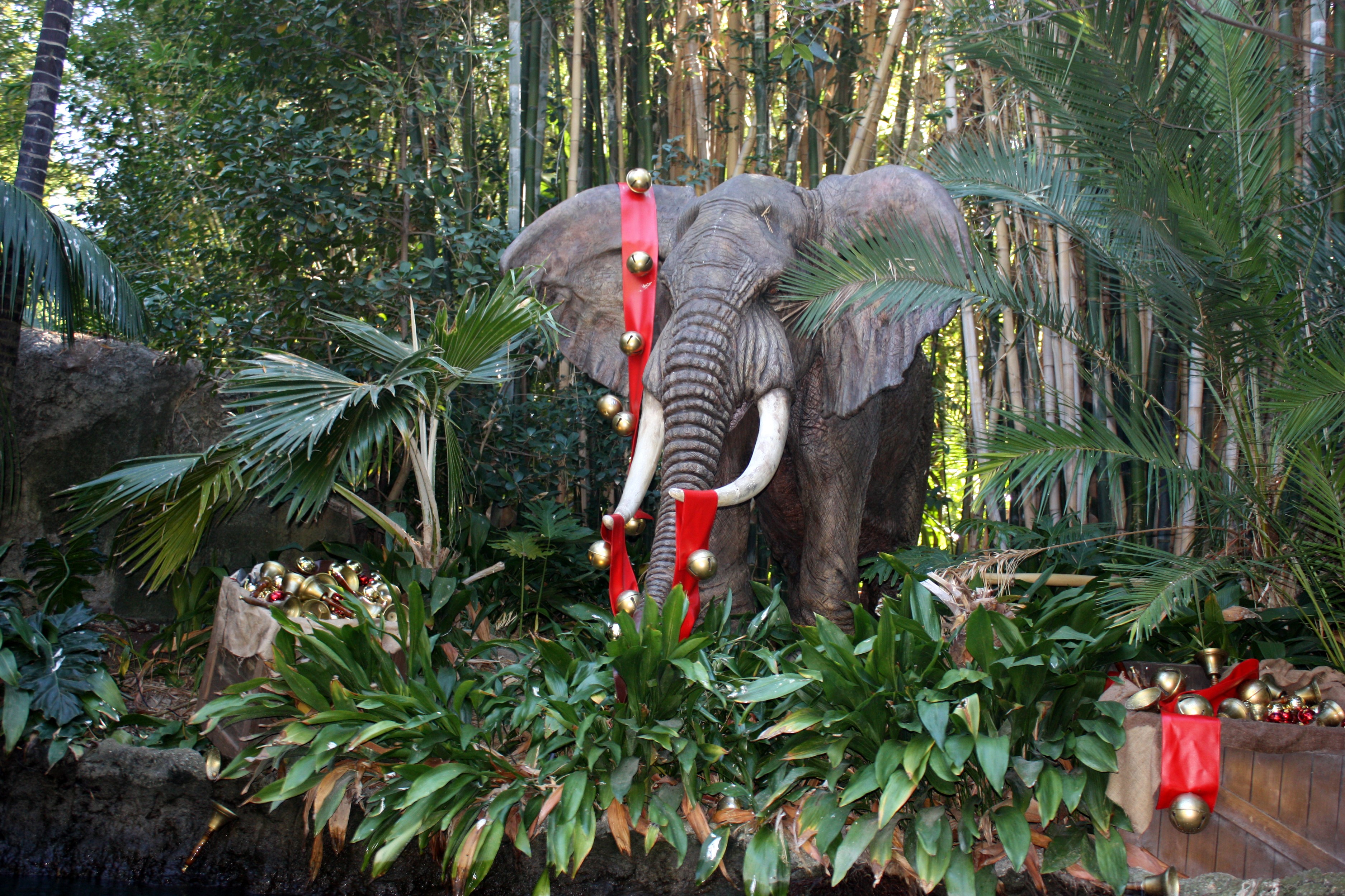 Elephant decoration at Disneyland, California HD Wallpaper