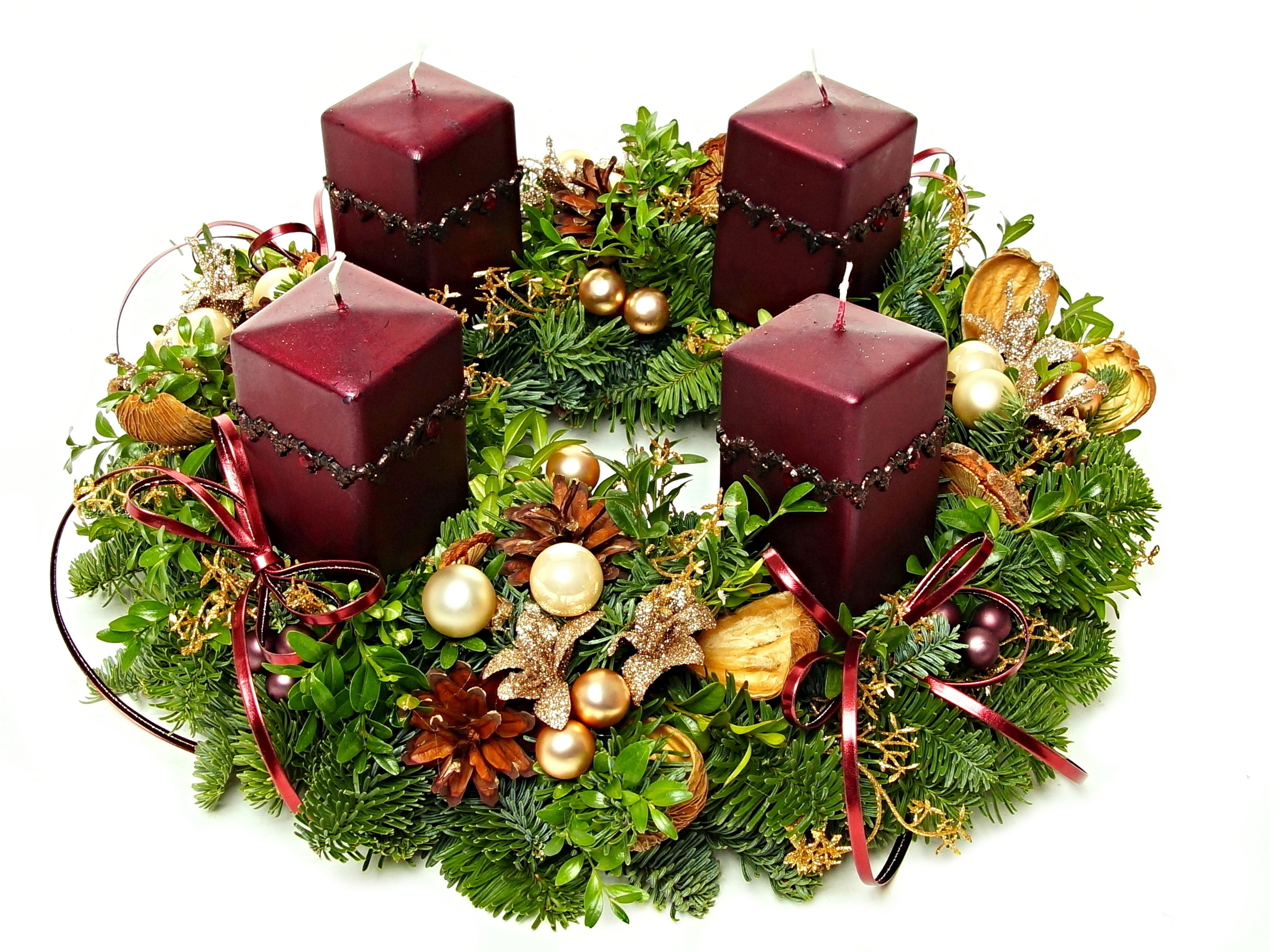Christmas Advent Wreath with Burgundy Candles HD Wallpaper